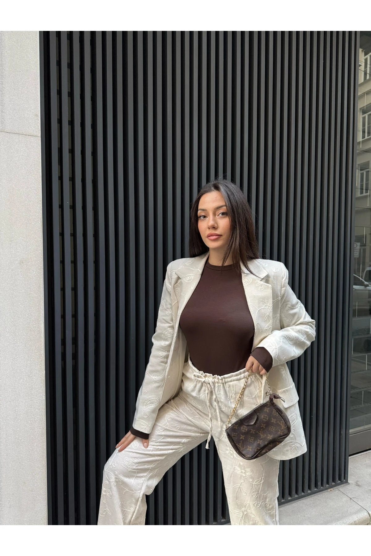 Kadın Nakışlı Keten Takım Elbise