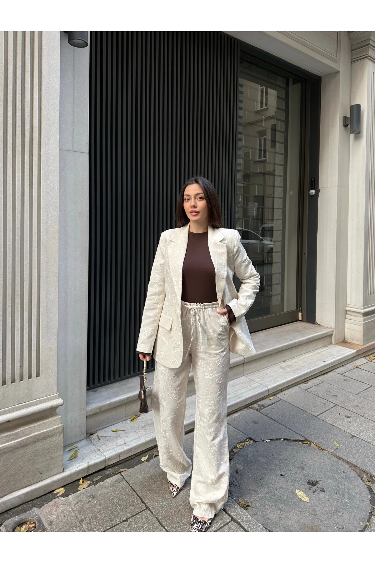 Kadın Nakışlı Keten Takım Elbise