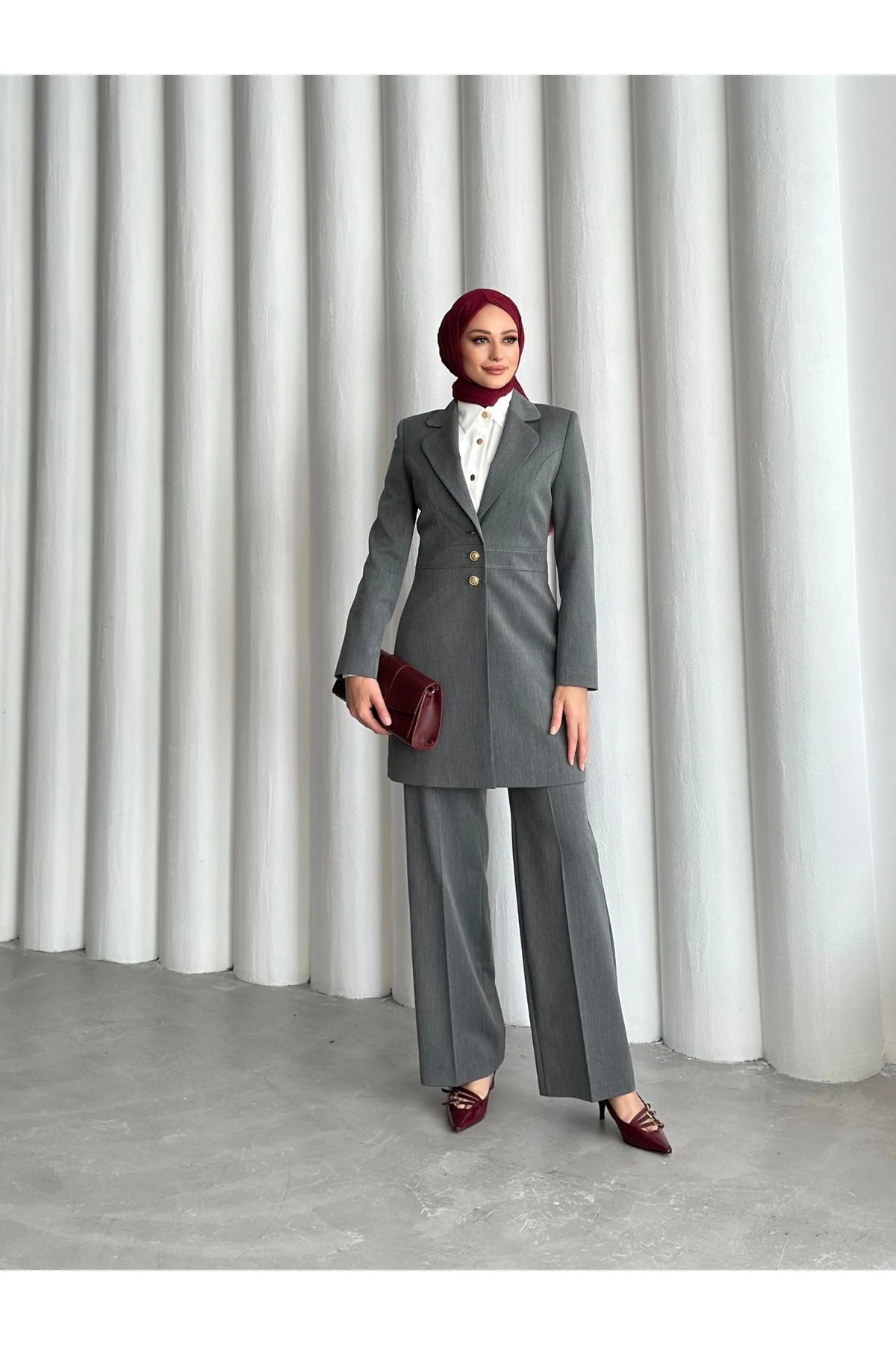 Klasik modern uzun ikili takım