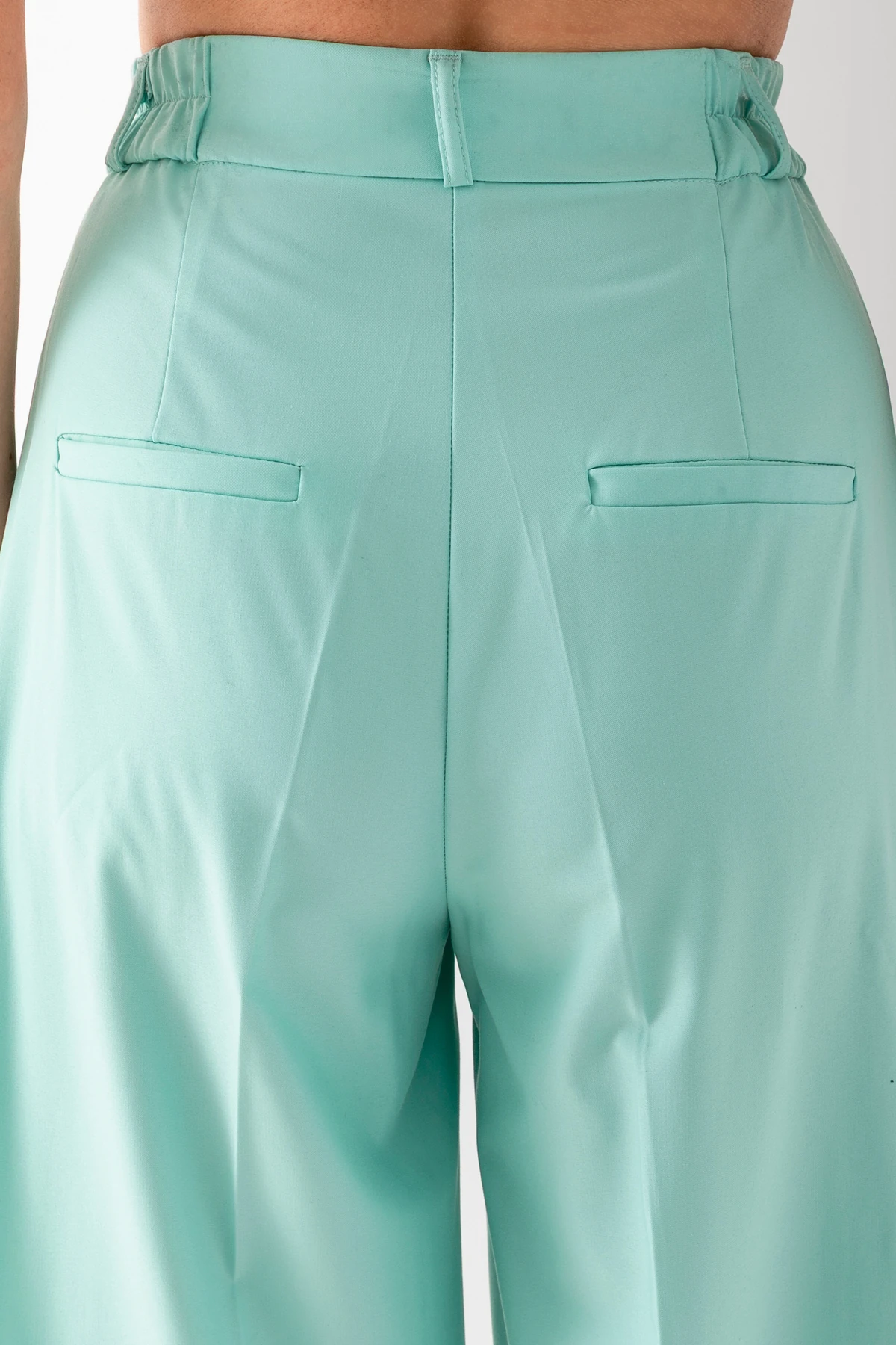 Sırt Bağlama Detaylı Yelek İkili Takım