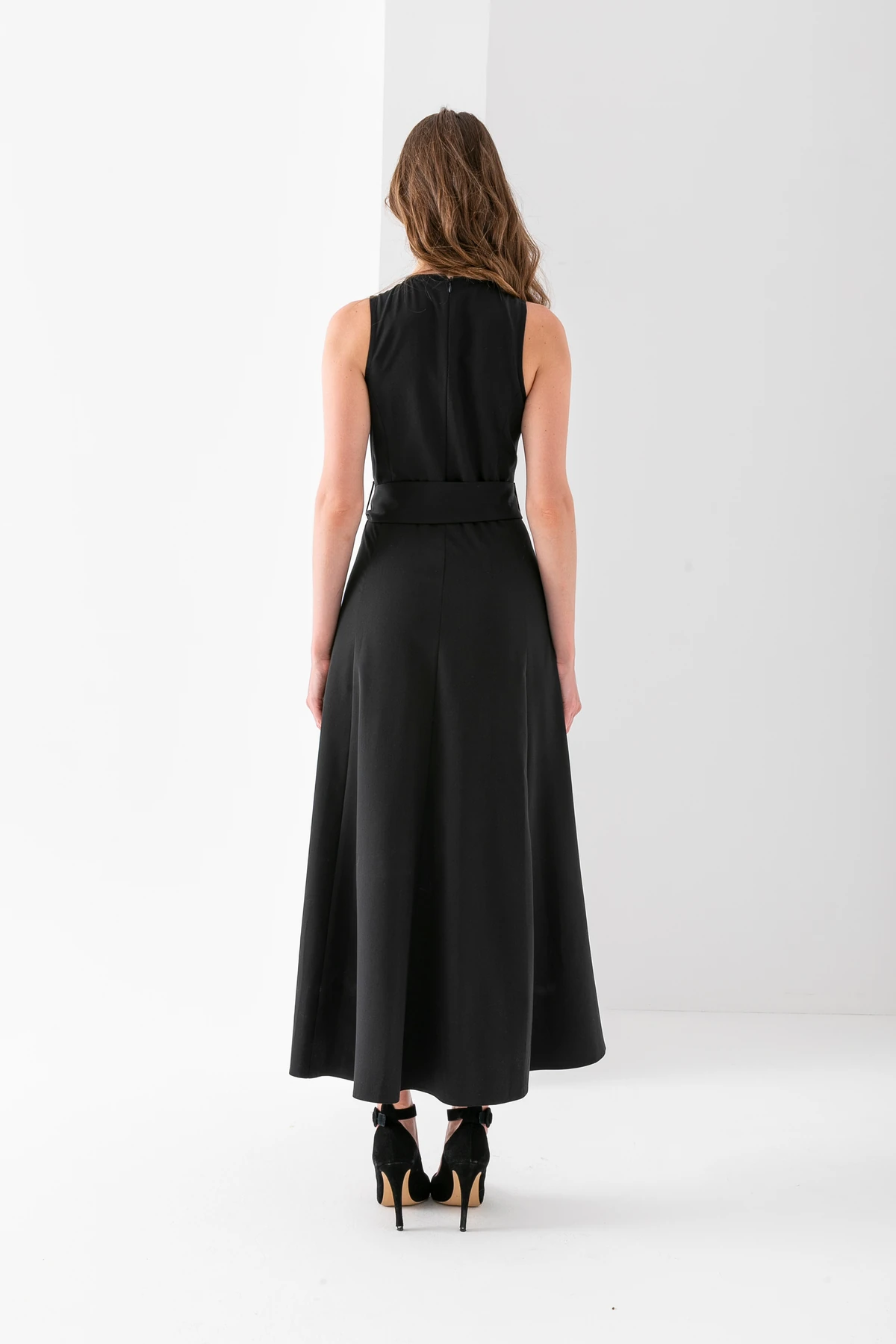 Kolsuz Uzun Kuşaklı Elbise Poliviskon