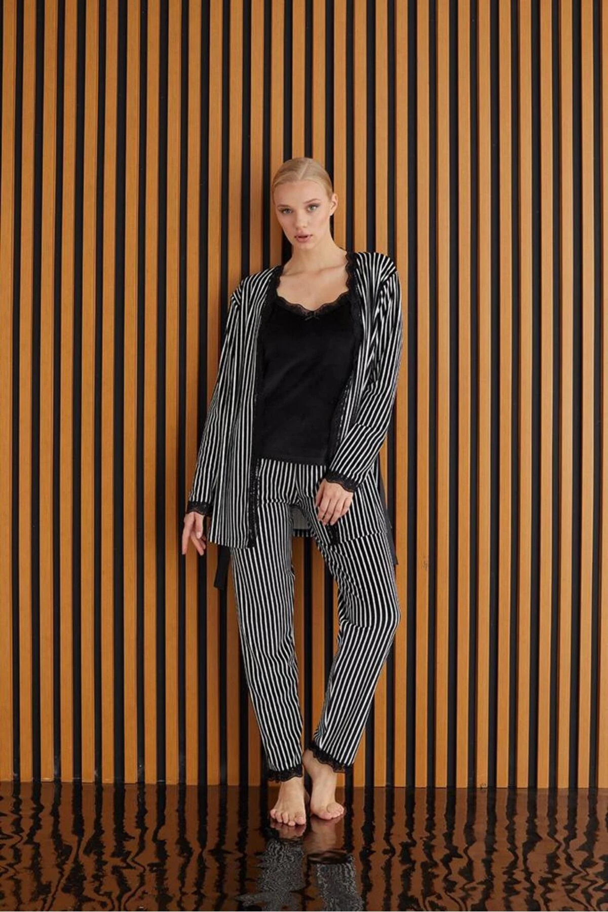 VUNTAL KADIN FRANSIZ KADİFE SABAHLIKLI KIŞLIK PİJAMA TAKIMI