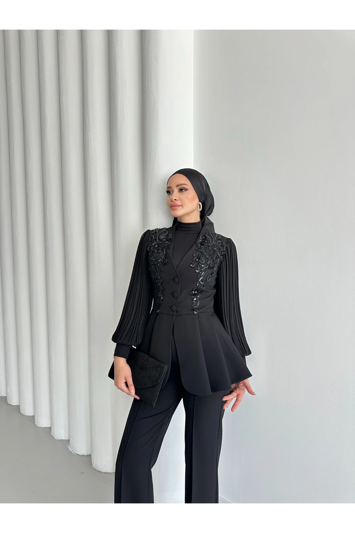 Dantel İşlemeli Volanlı Ceket İkili Takım Elbise