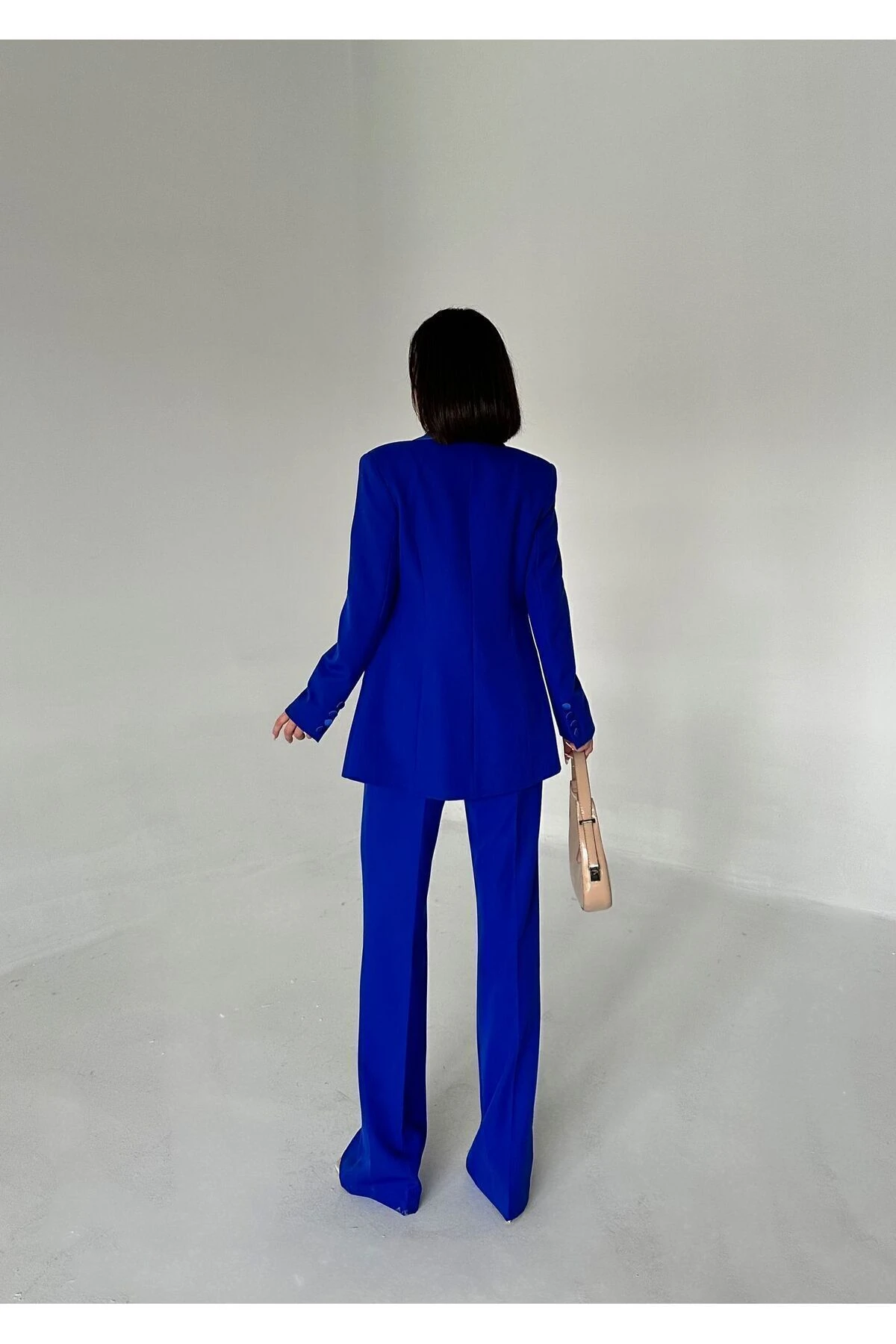 SATEN ŞAL YAKALI İKİLİ TAKIM BLAZER