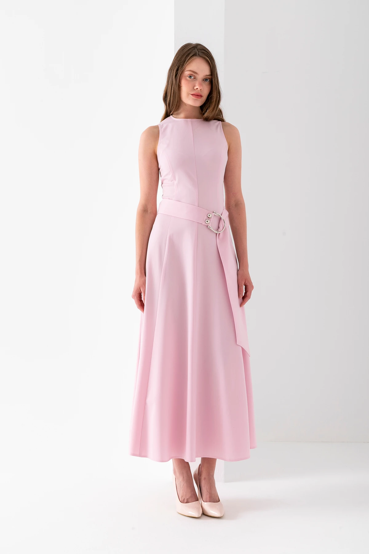Kolsuz Uzun Kuşaklı Elbise Poliviskon - pembe