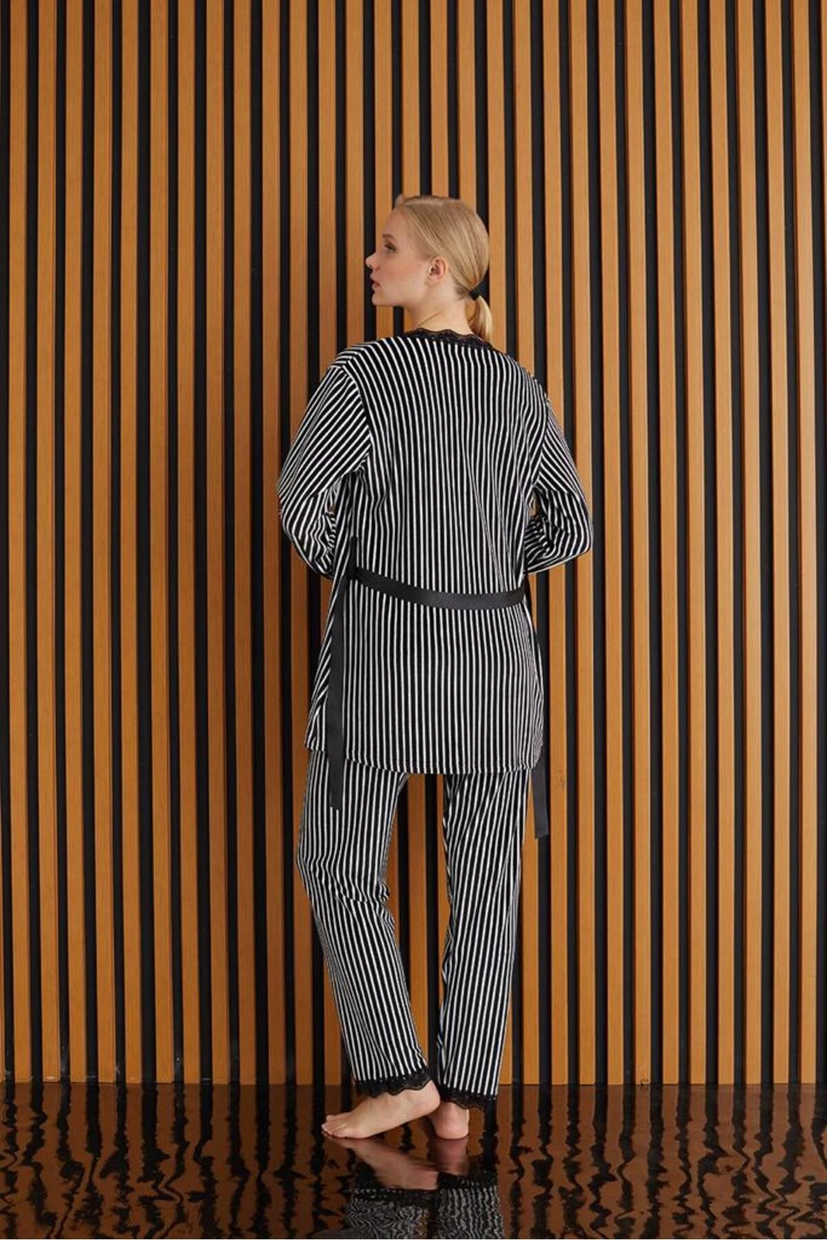 VUNTAL KADIN FRANSIZ KADİFE SABAHLIKLI KIŞLIK PİJAMA TAKIMI