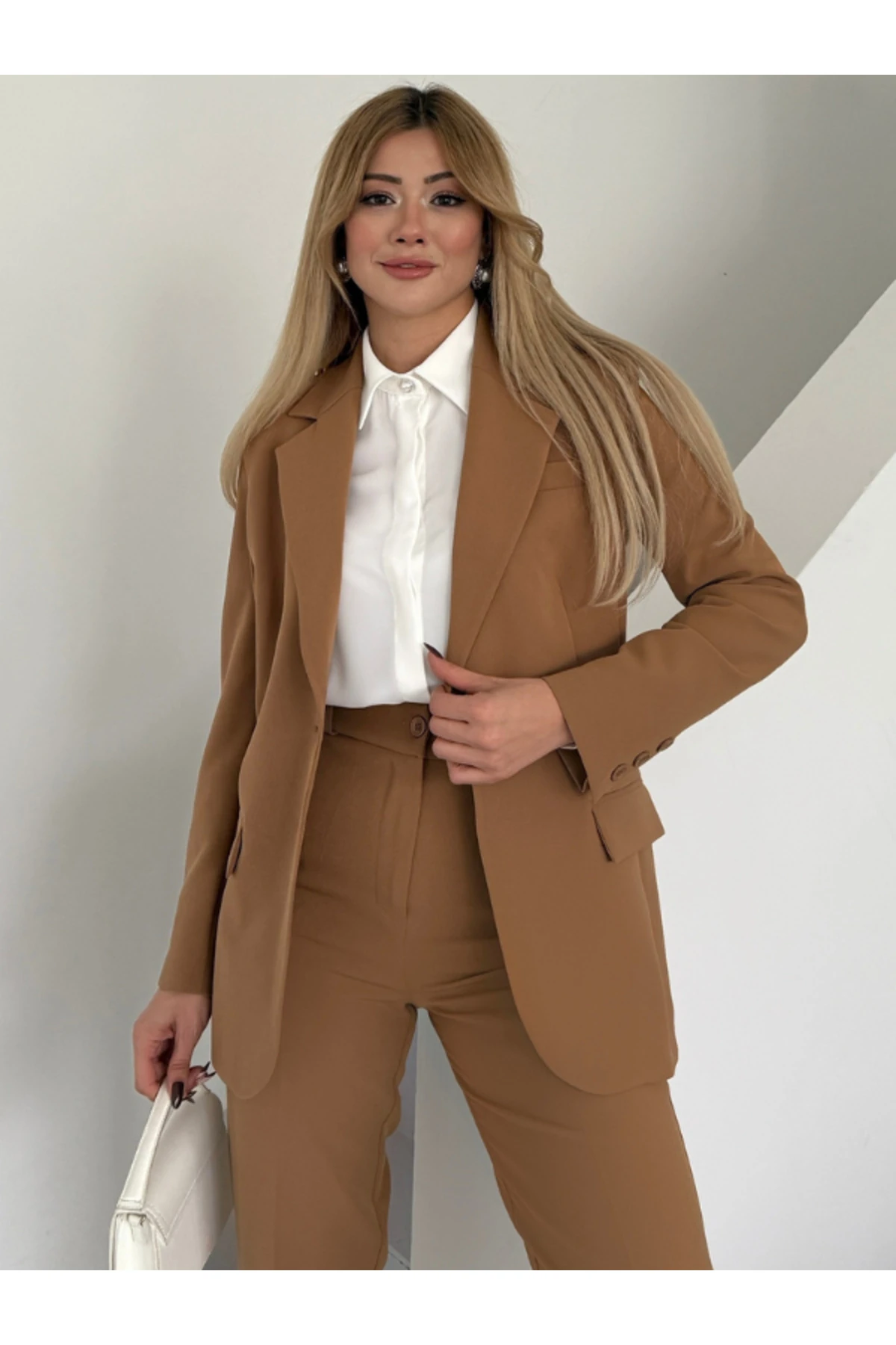 Women’s Classic Two-Piece Blazer Set - Brown