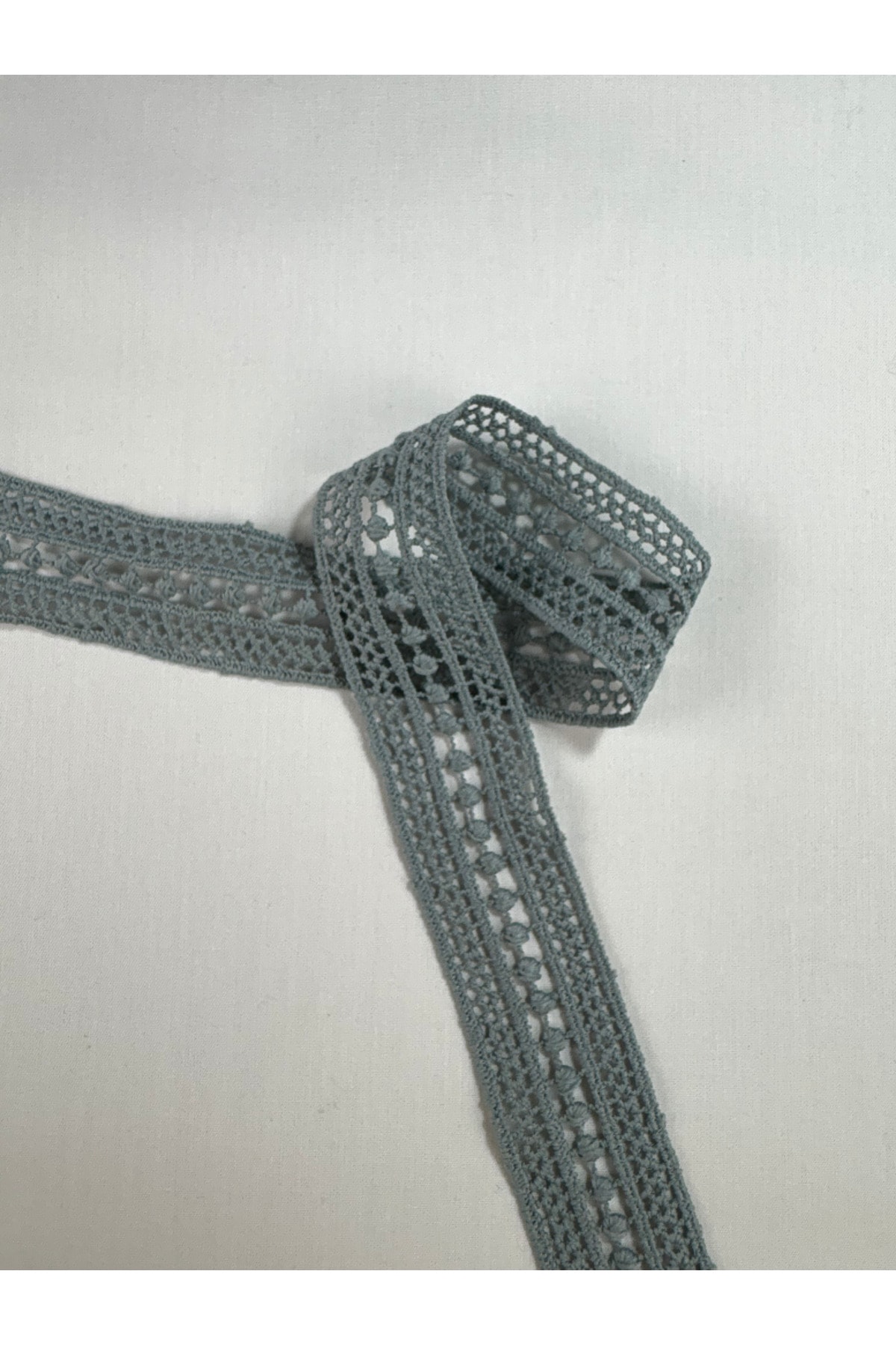 Ortası Desenli Güpür 1 metre