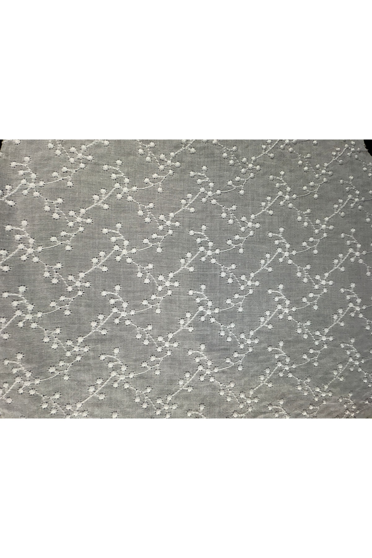 Çiçek Desenli Brode 1 metre