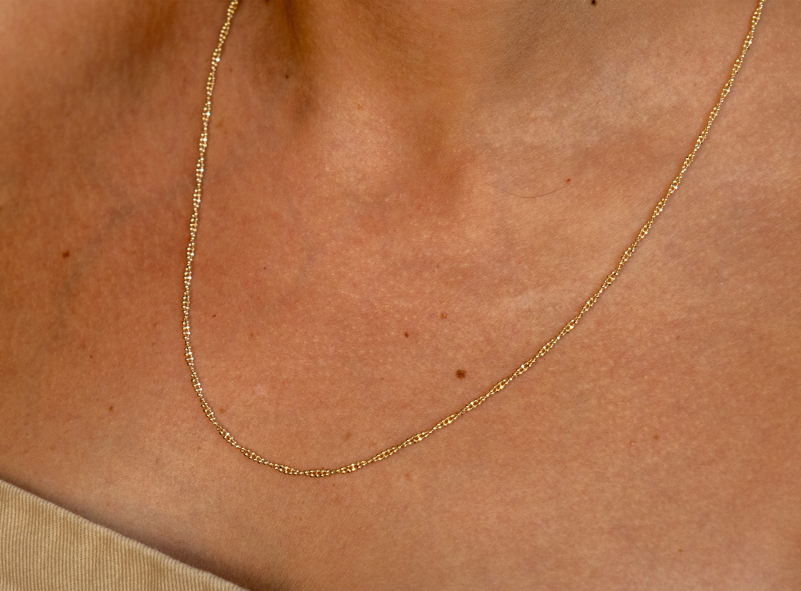 Altın Unisex Top Zincir Sarmal Kolye