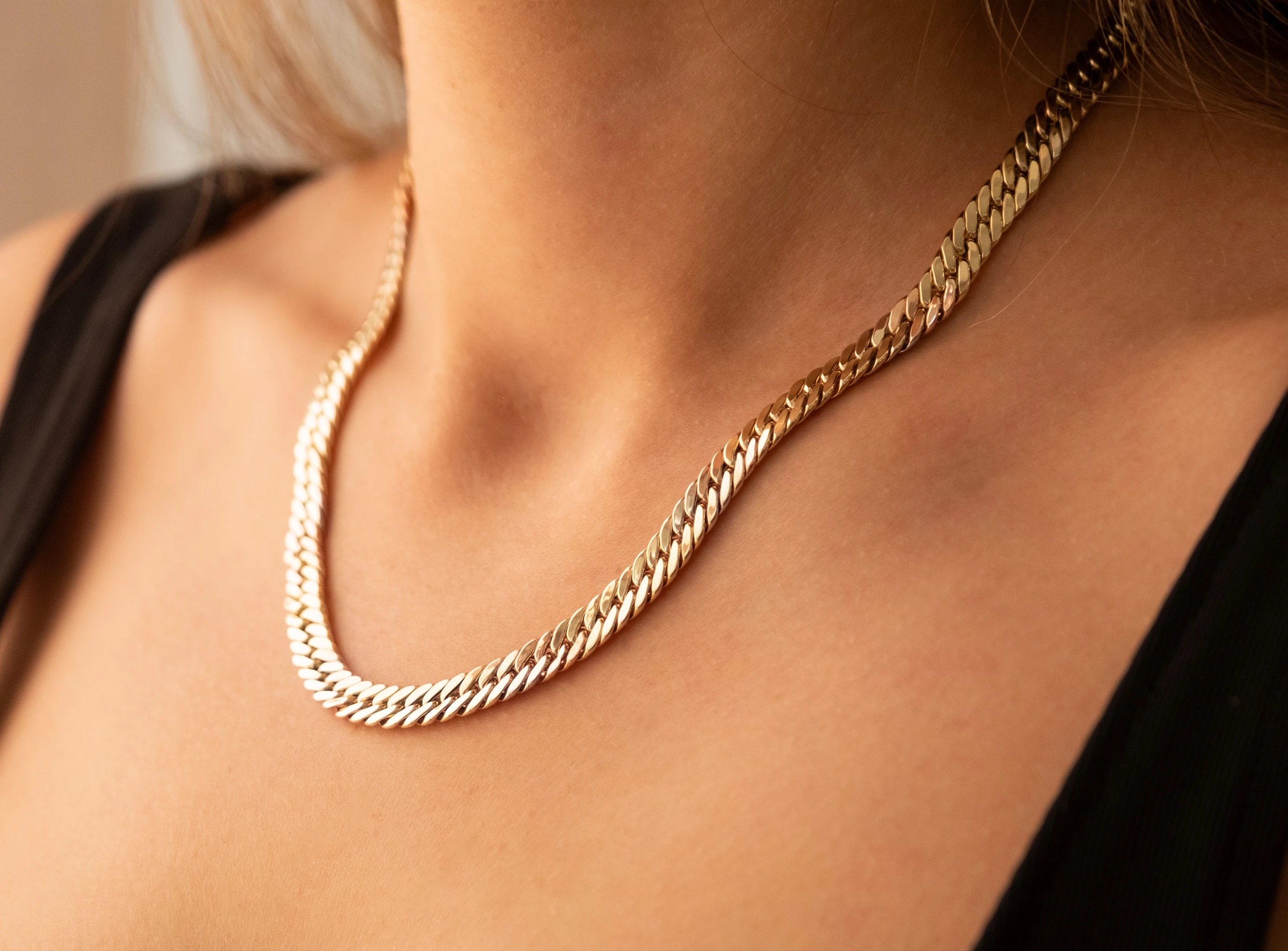 Altın Üç Renk Hallow Zincir Kolye