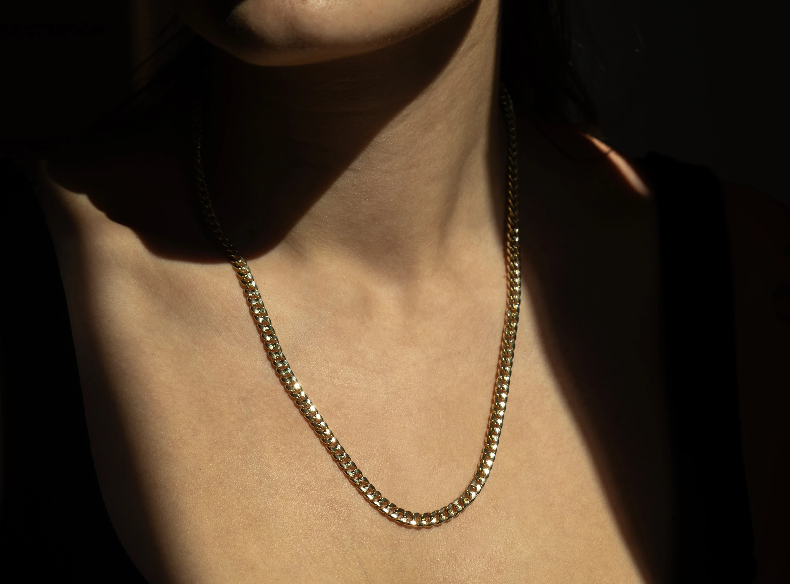 Altın Unisex 4 mm Hallow Gurmet Zincir Kolye