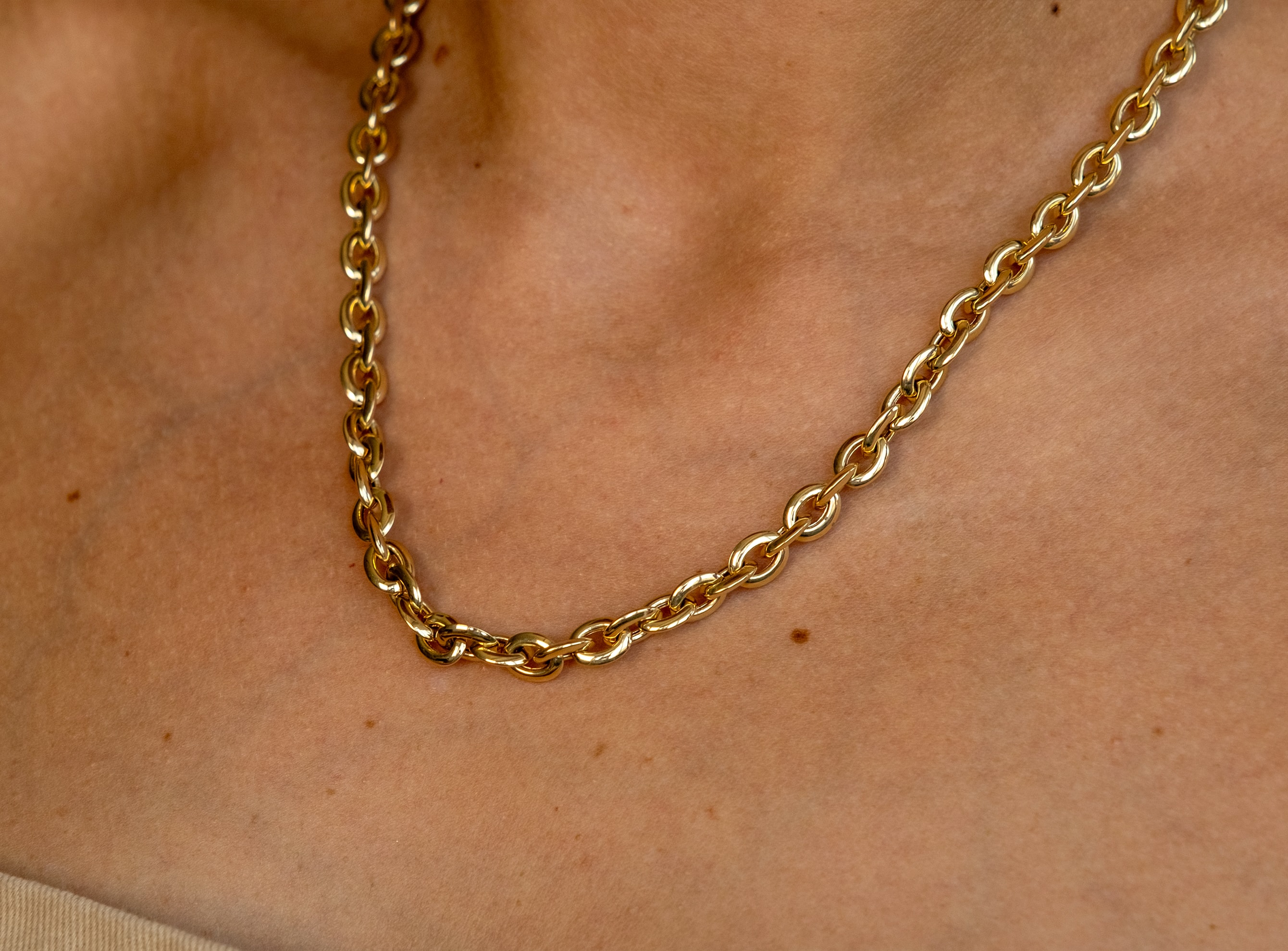 Altın Vintage Zincir Kolye