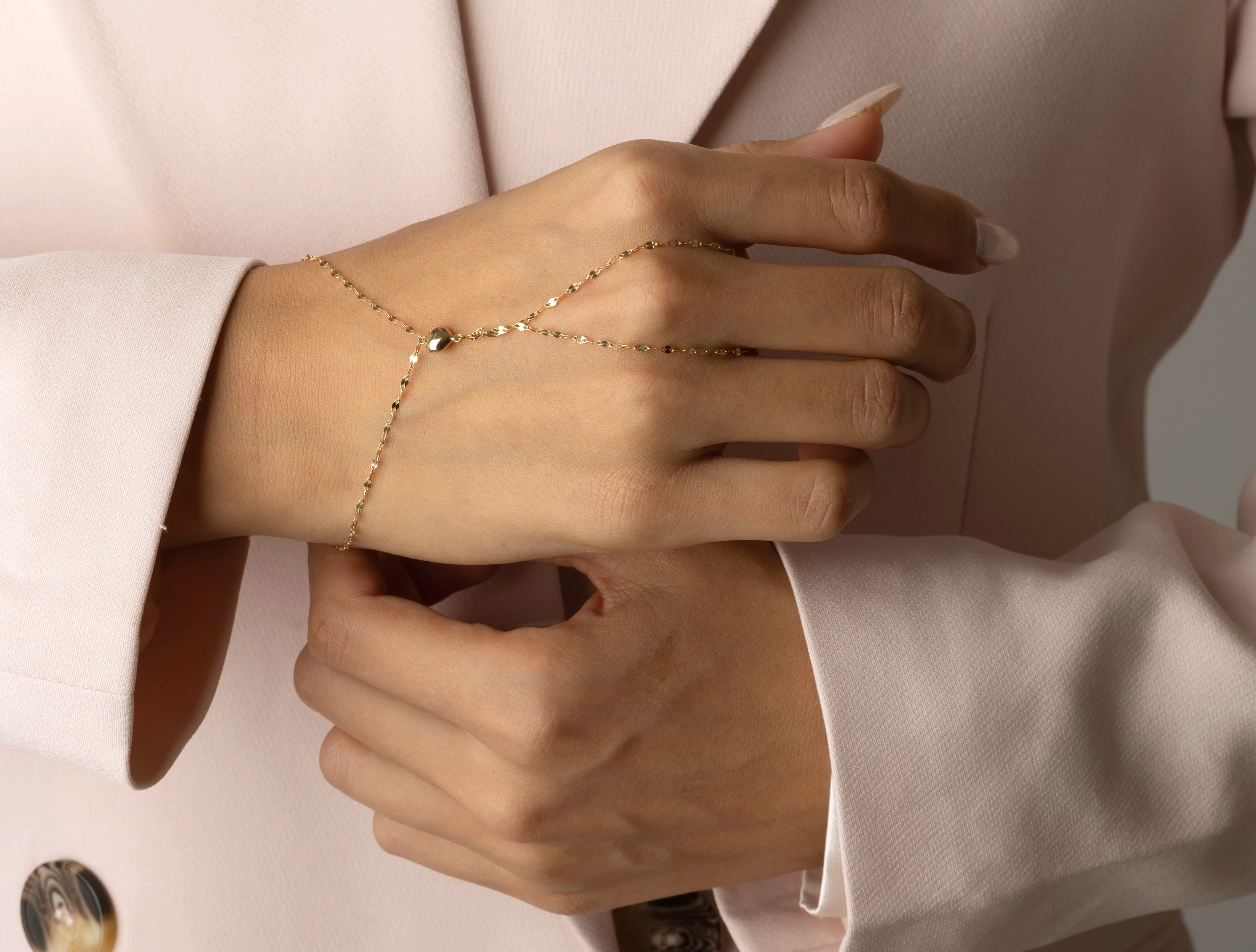 Lovely Altın Işıltılı Zincir Kalp Şahmeran