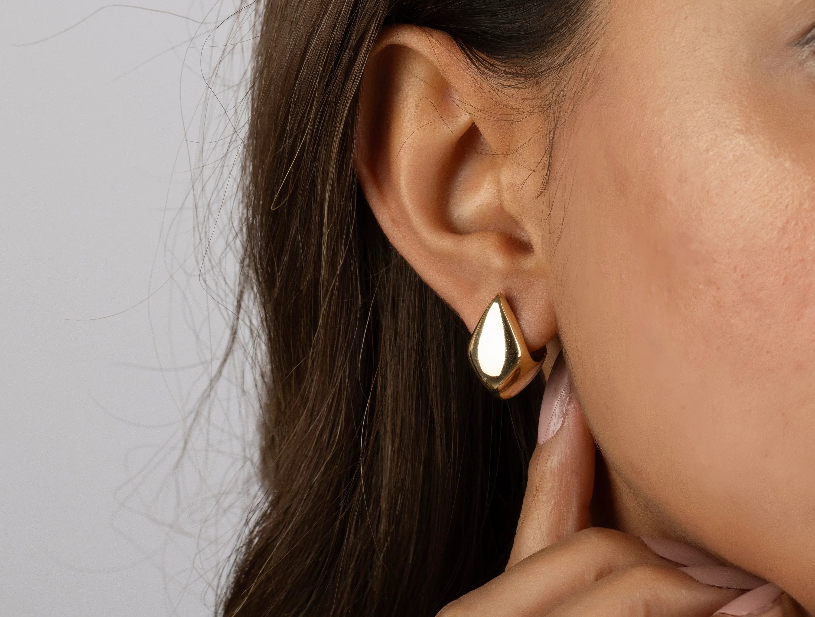 Altın Bombe Geometrik Küpe