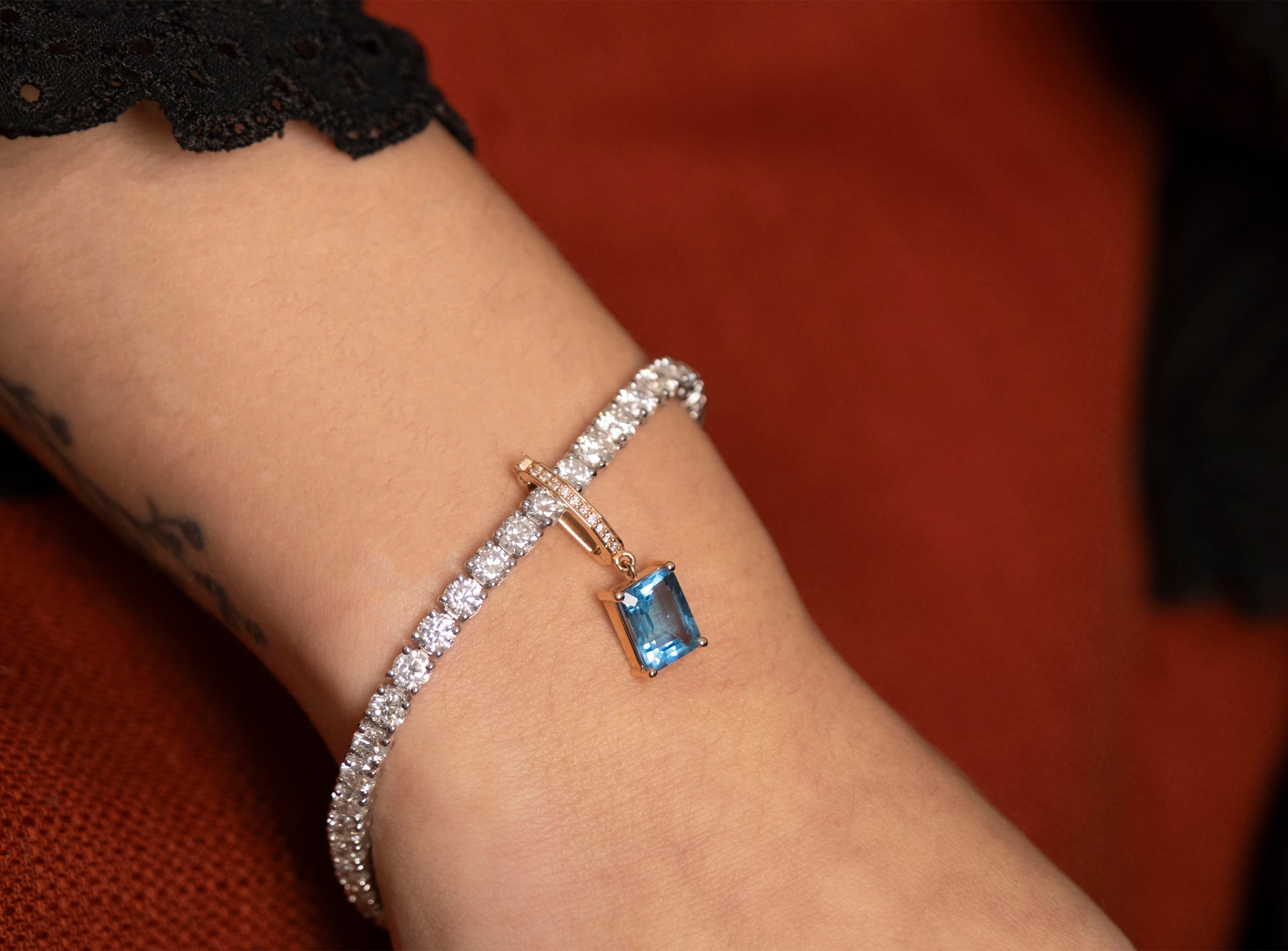 S'CHARM Blue Topaz Pırlantalı Charm