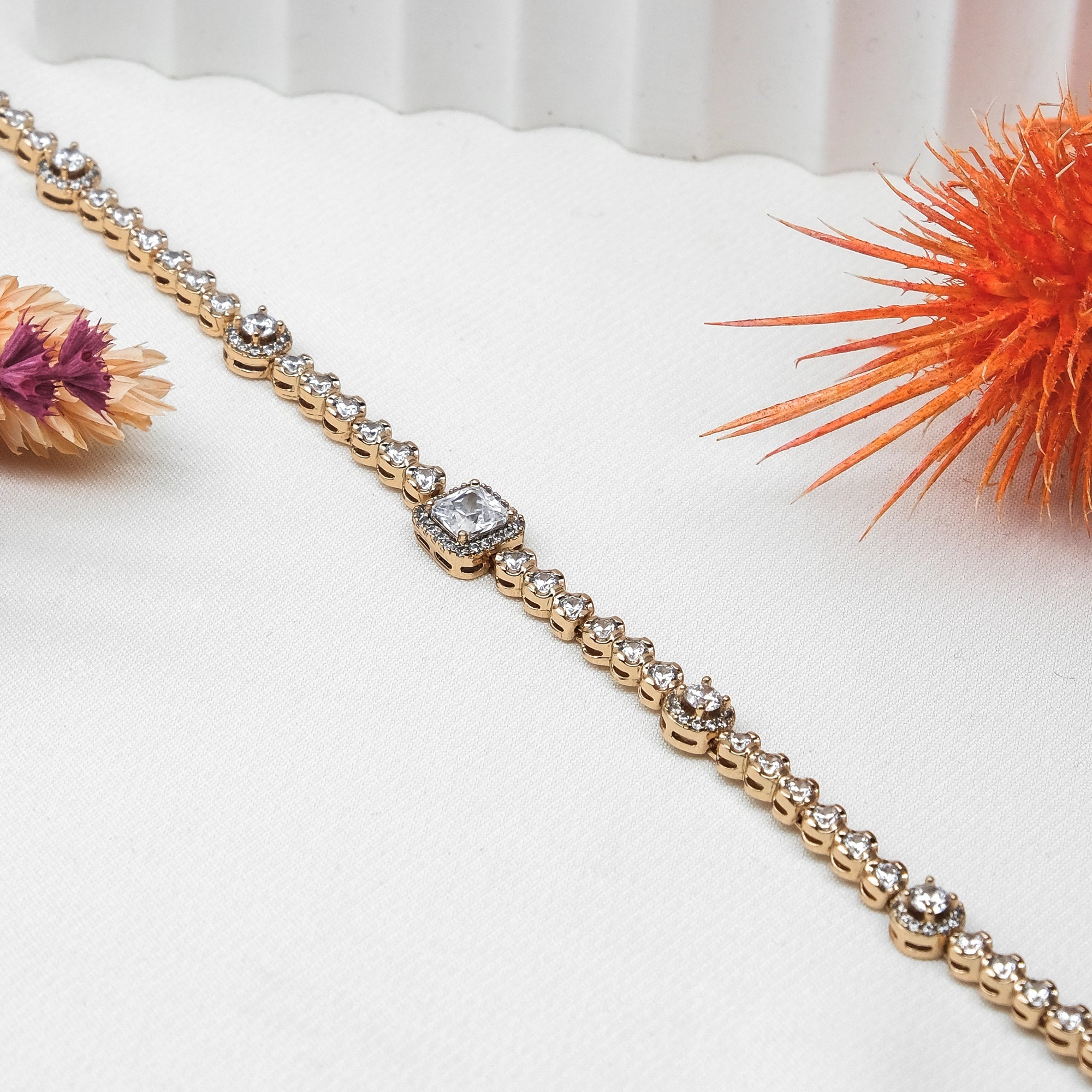 ALTIN KAPLAMA SHİNY SQUARE BİLEKLİK