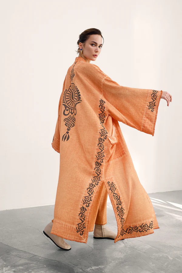 Gaia Kimono