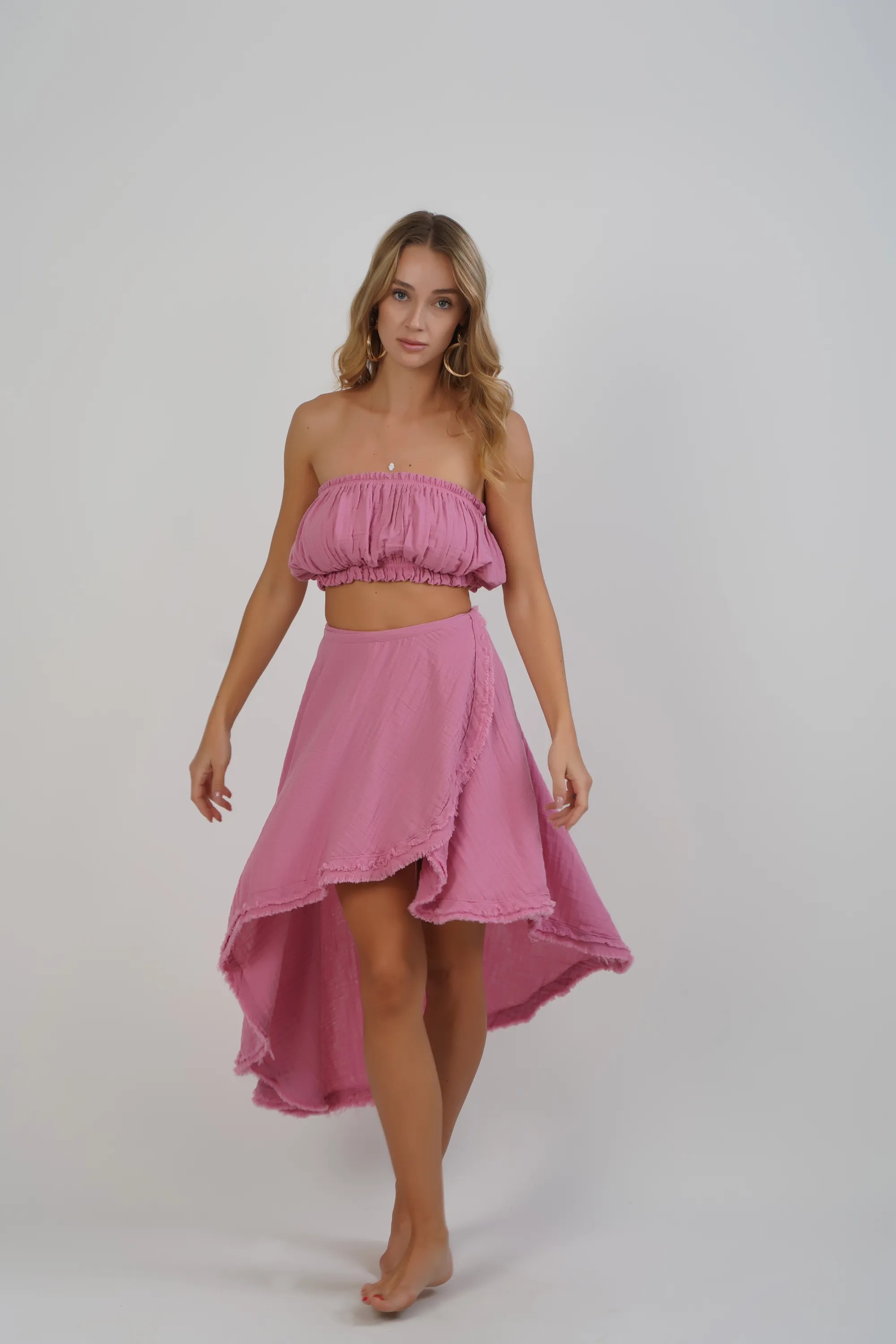 Crop / Pembe
