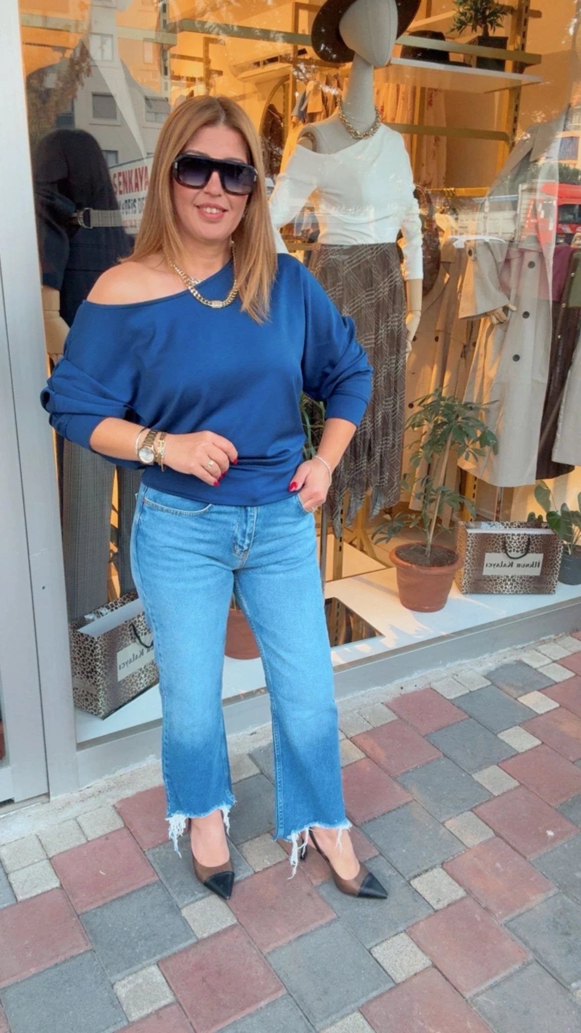 Kesik Paça Mom Jean