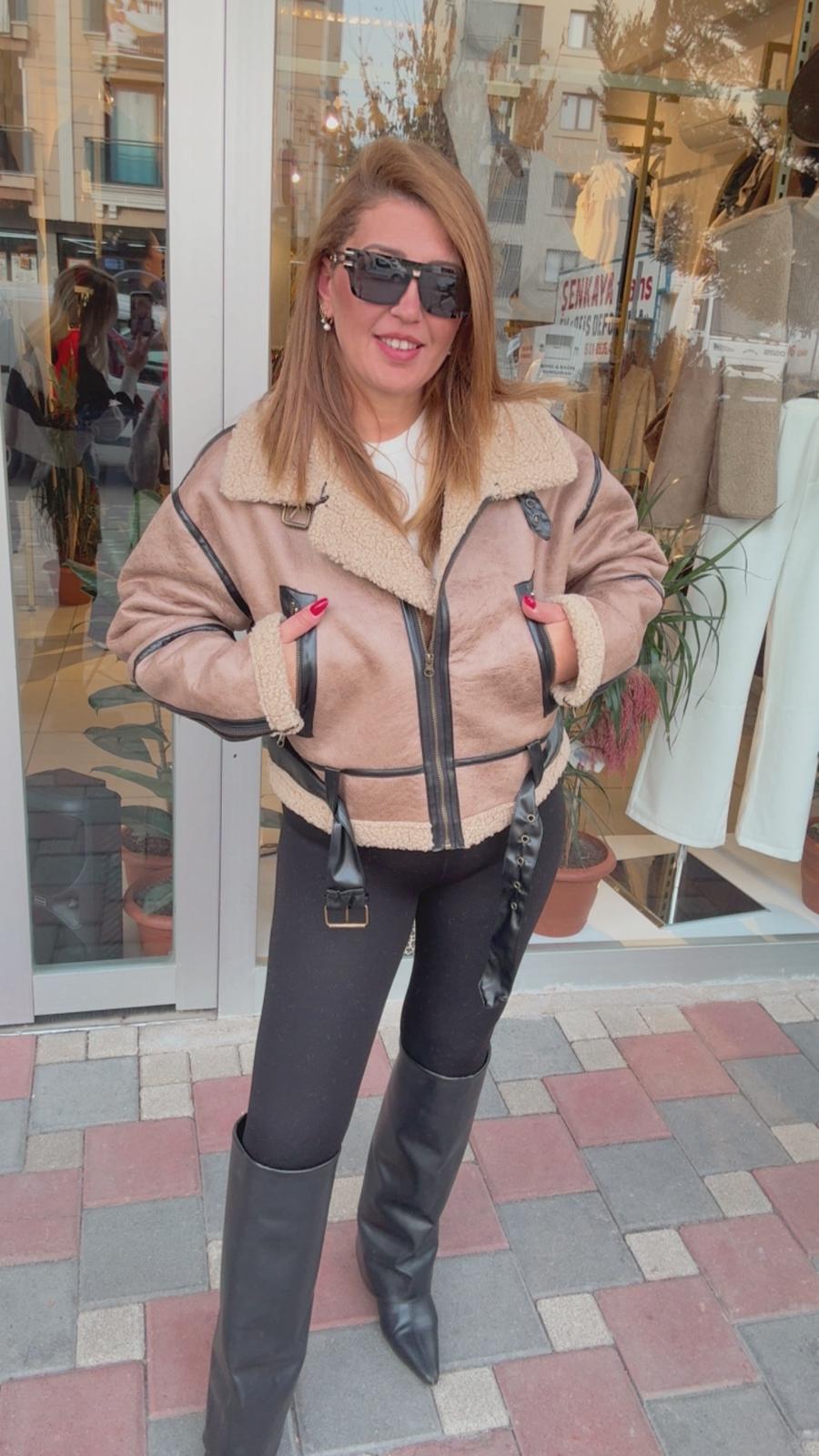 GARNİLİ KÜRKLÜ MONT