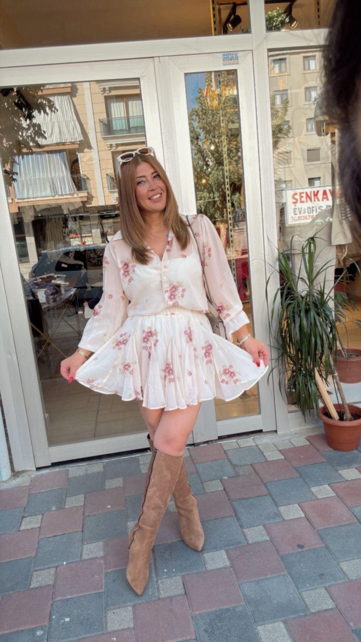Çiçek Desenli Etek Takım