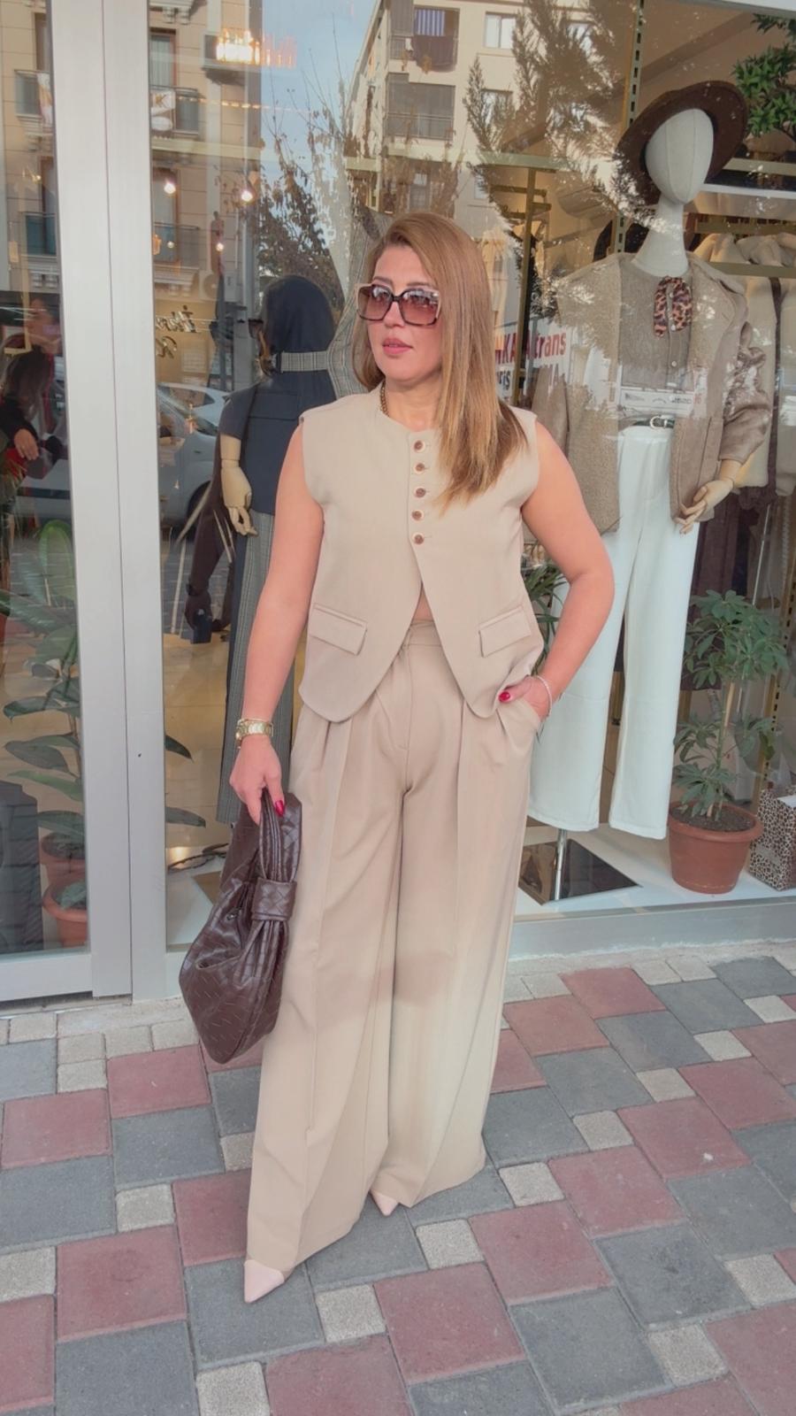 Tahta Düğmeli Takım