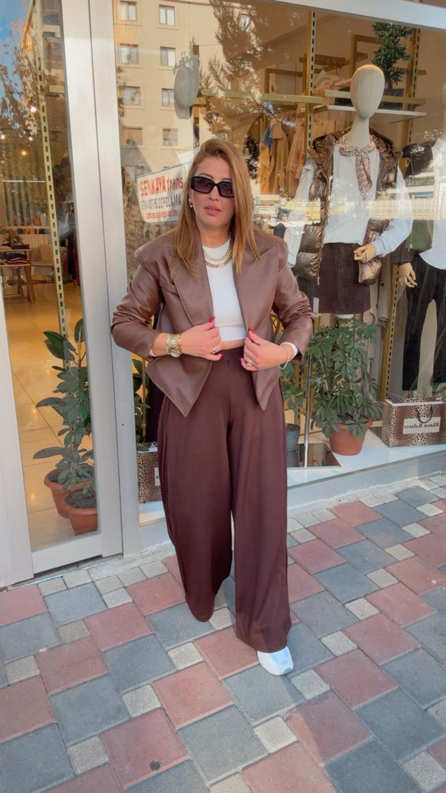 BORNOZ BAĞLAMALI DERİ CEKET