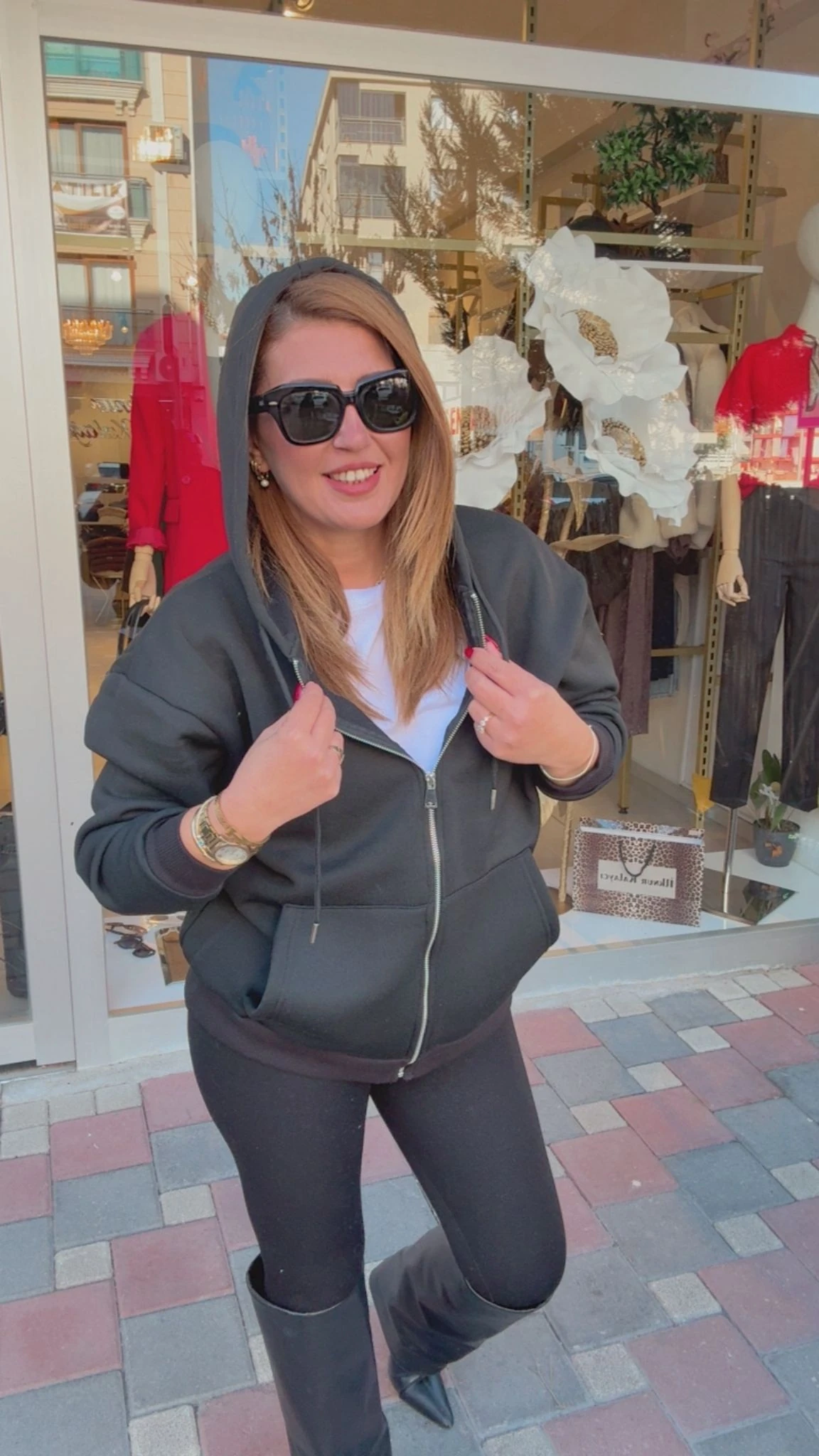 KANGURU CEPLİ KAPÜŞONLU CEKET