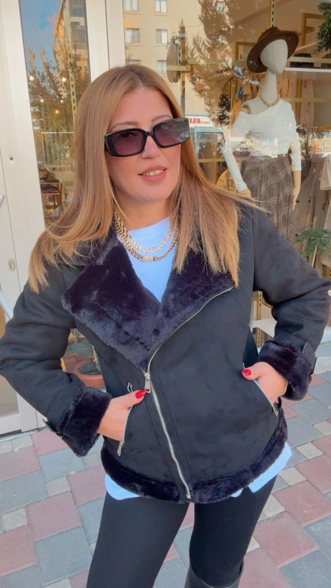 İçi Kürklü Süet Ceket