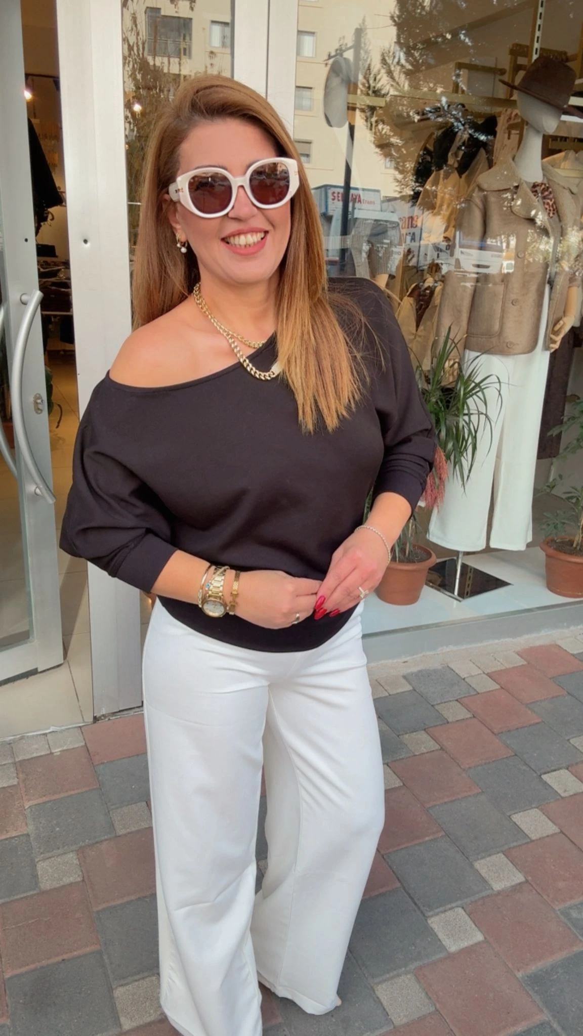 Kayık Yaka Kazak - Siyah