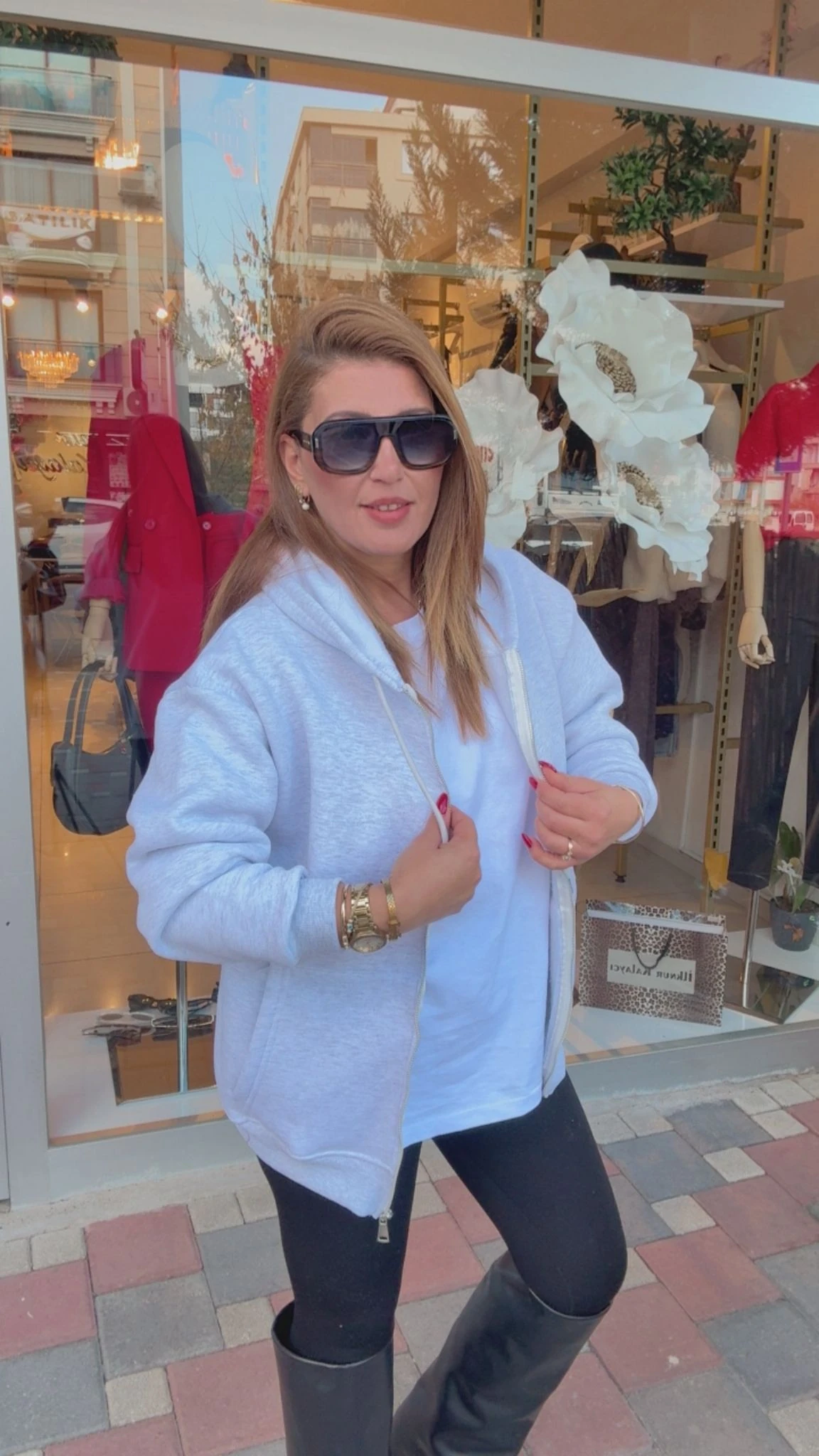 KANGURU CEPLİ KAPÜŞONLU CEKET