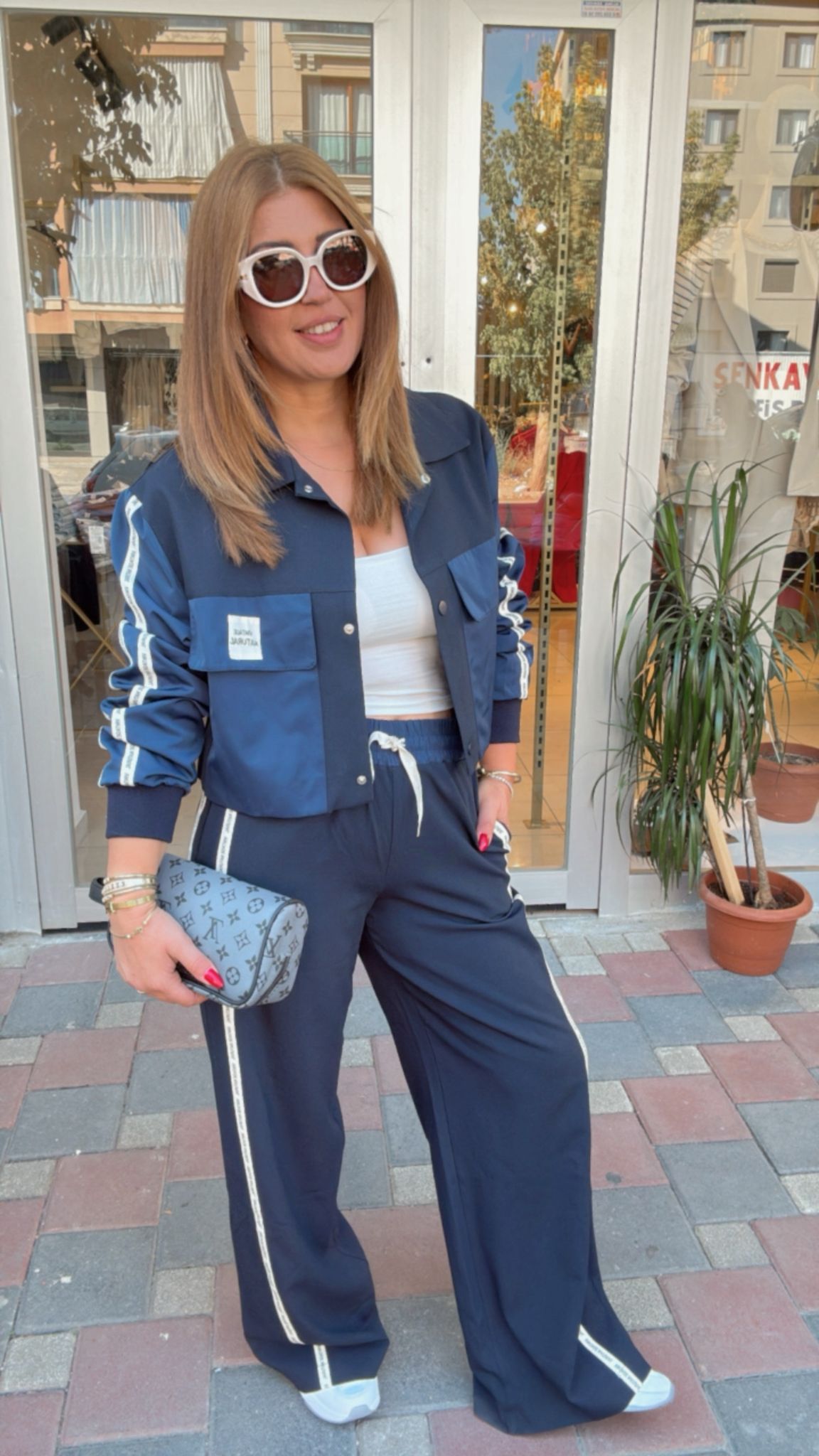 Şeritli Pantolon Takım