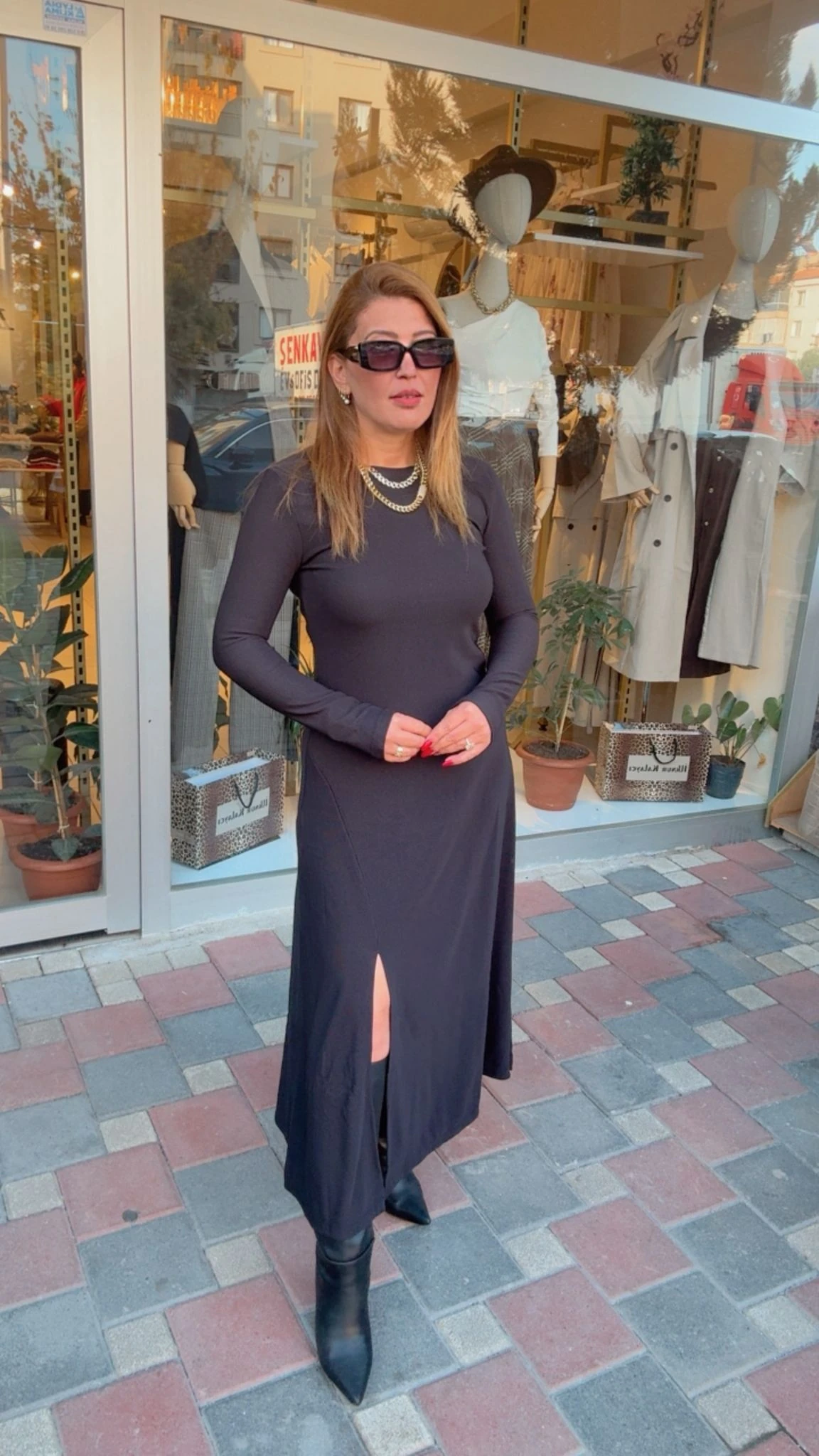 Yan Yırtmaçlı Triko Elbise - Siyah