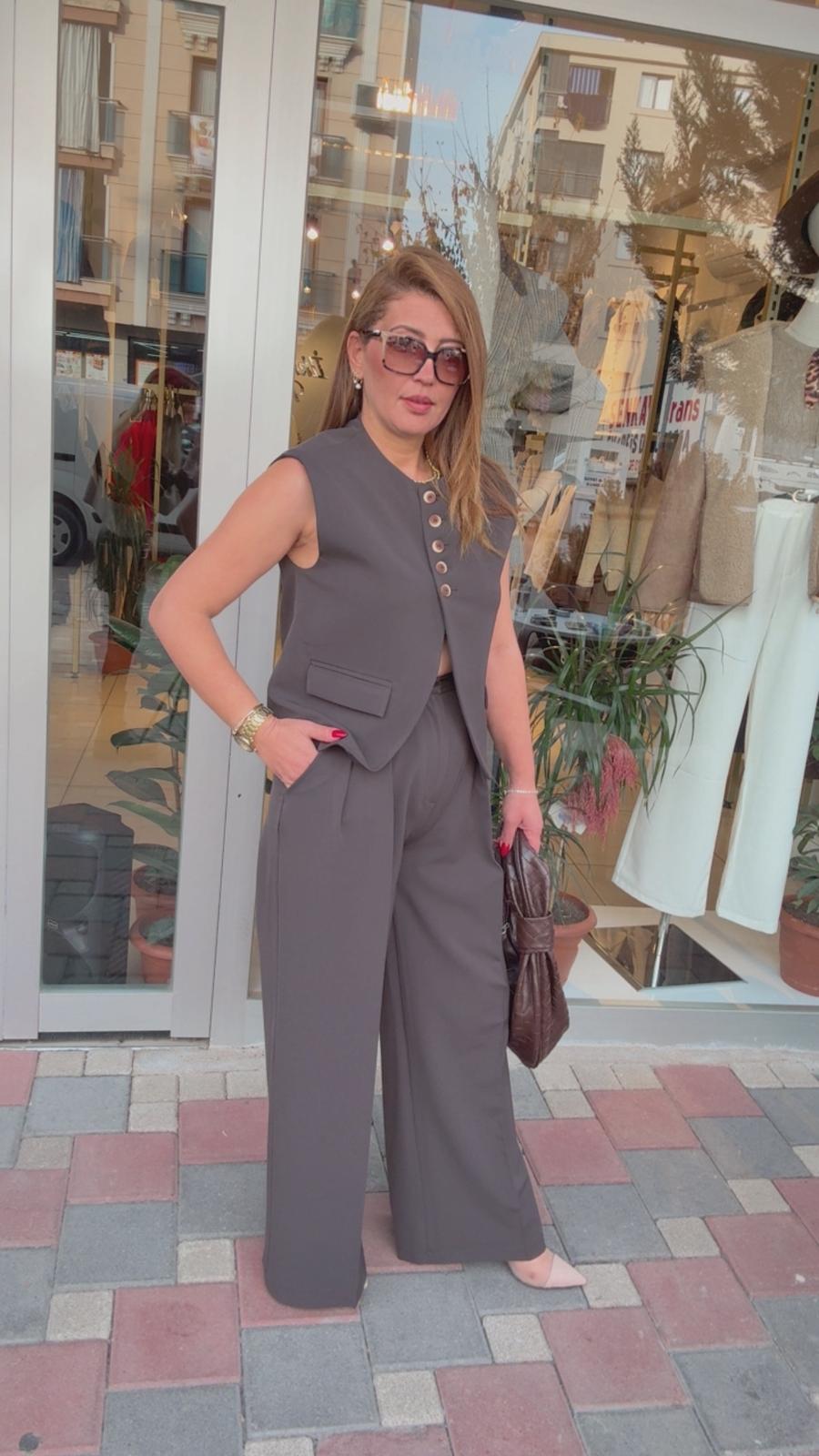 Tahta Düğmeli Takım - Kahve