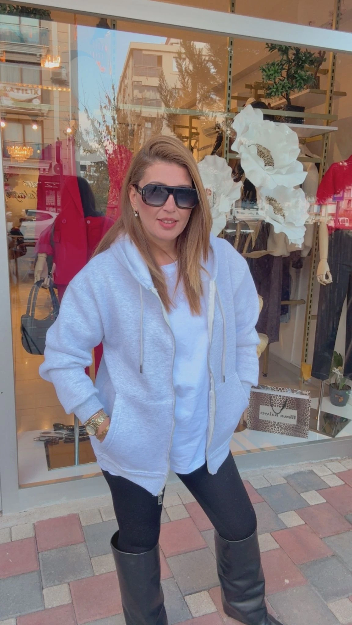 KANGURU CEPLİ KAPÜŞONLU CEKET