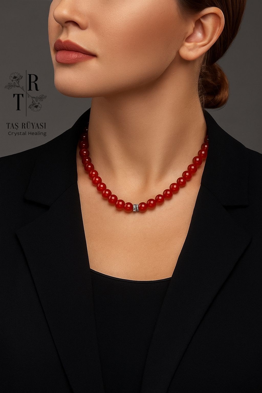 Kırmızı Akik Kolye 8 mm