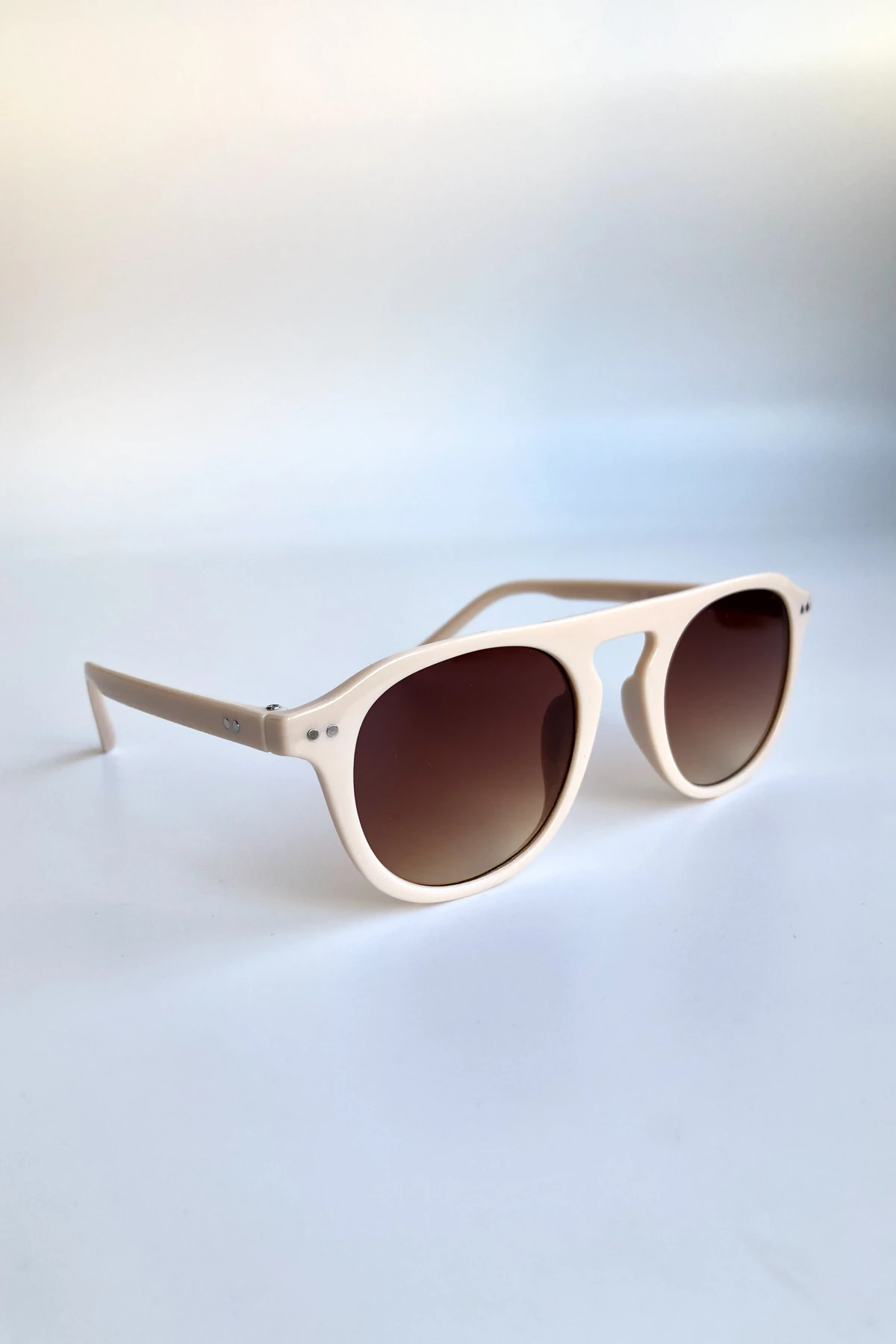 Mona Güneş Gözlüğü - krem