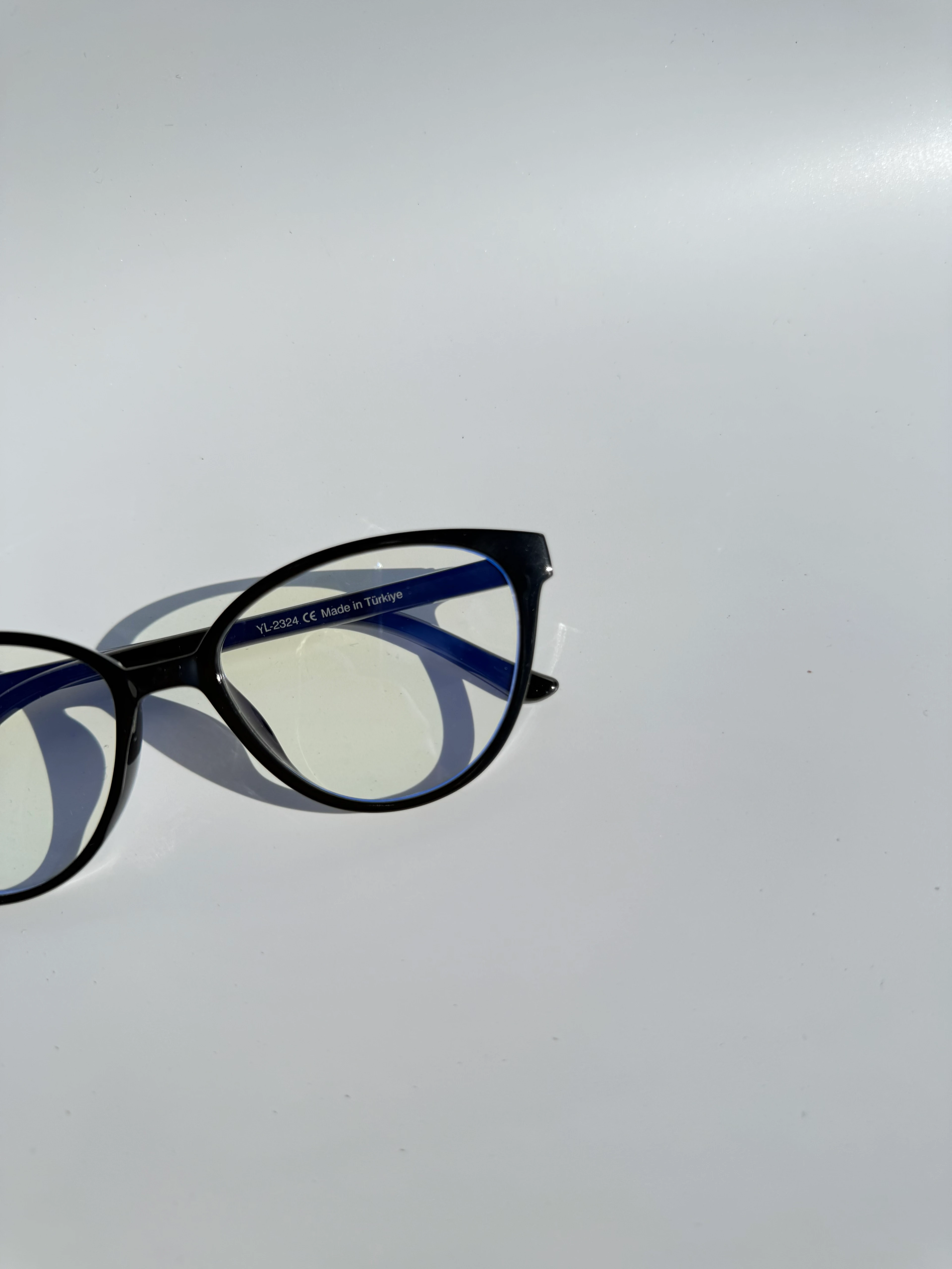 Viyole Mavi Işık Korumalı Gözlük - siyah