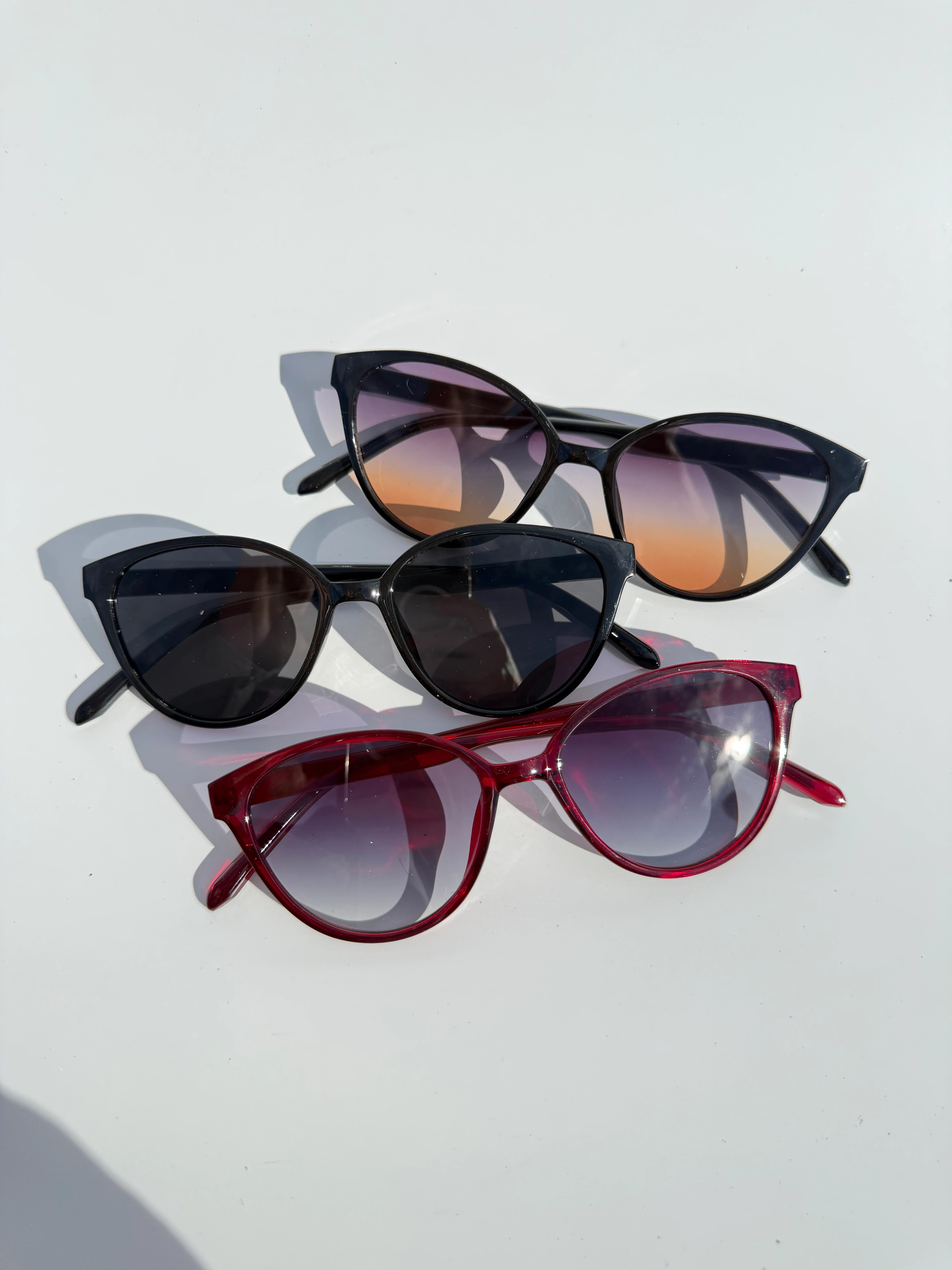 Viyole Güneş Gözlüğü - bordo