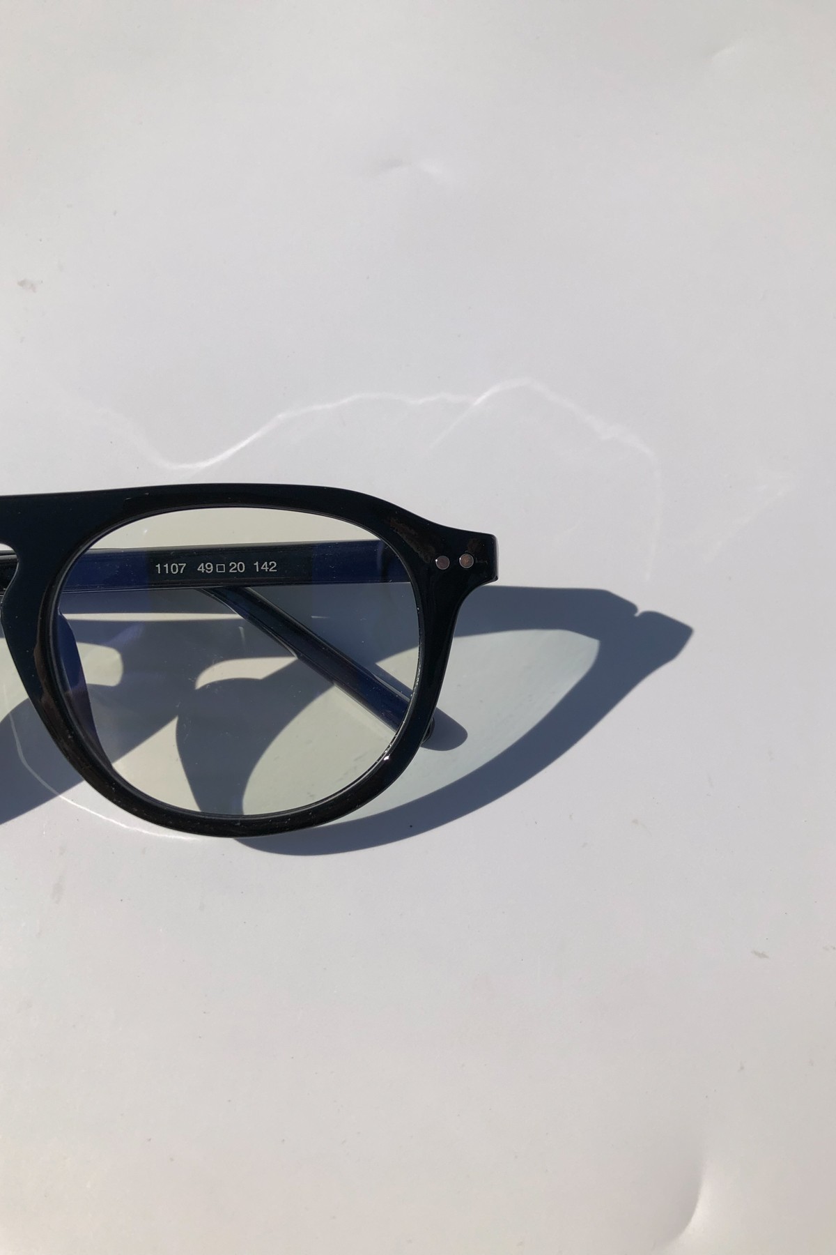 Mona Unisex Mavi Işık Korumalı Siyah Renk