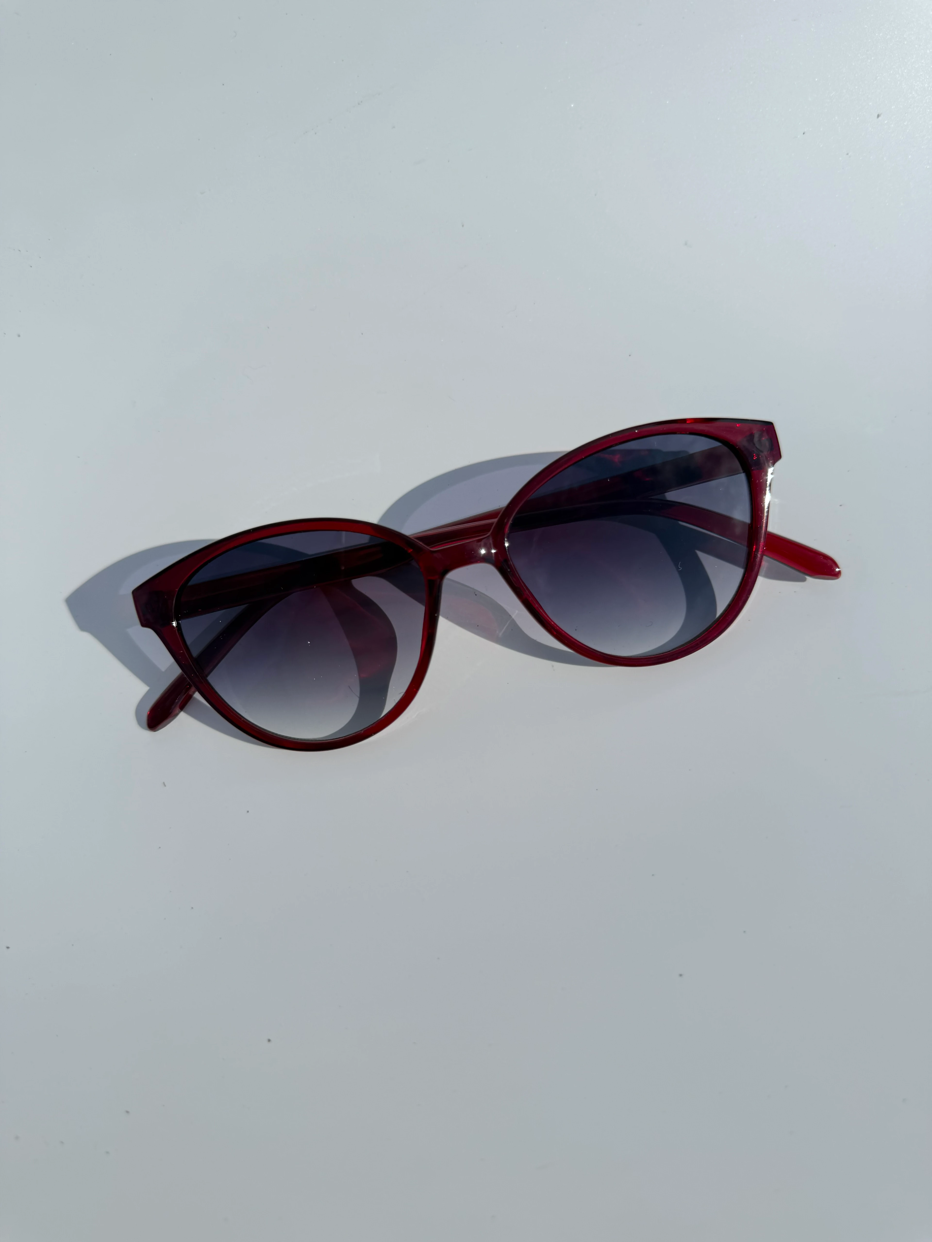 Viyole Güneş Gözlüğü - bordo