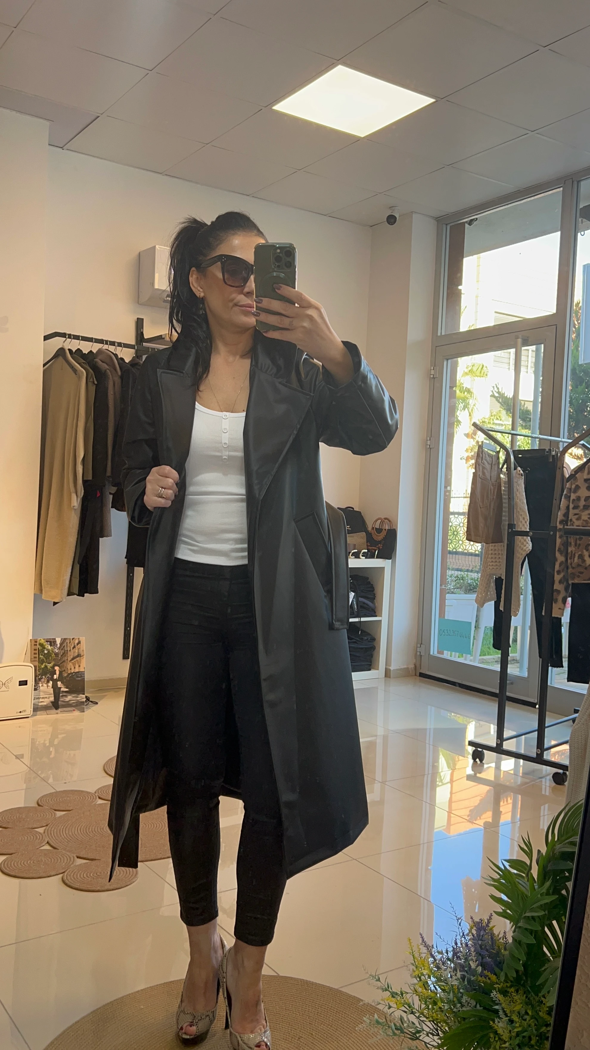 SİYAH DERİ UZUN TRENÇKOT