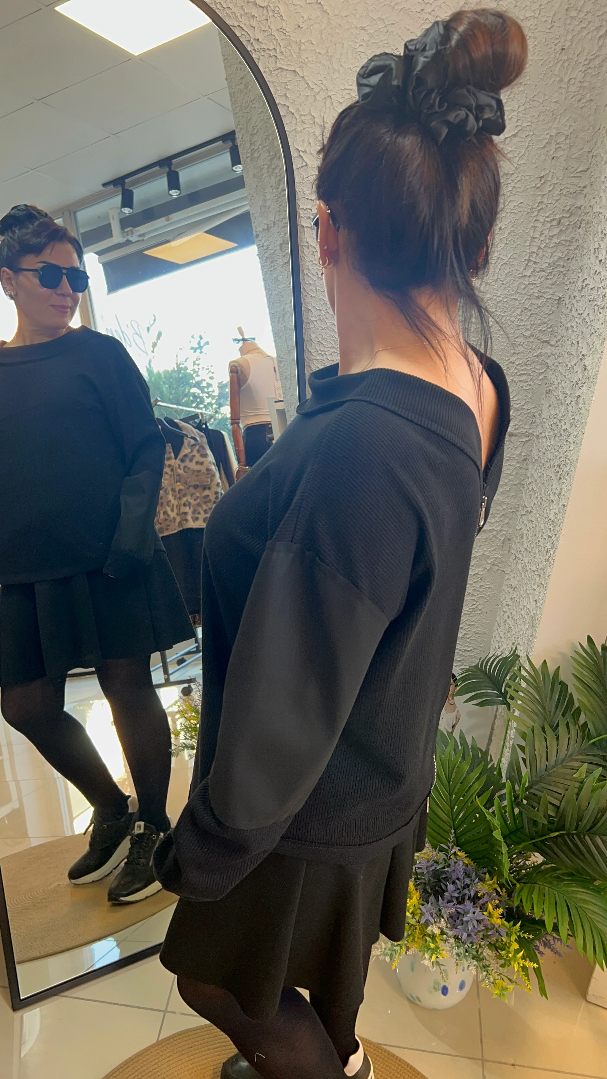 Siyah Fermuar Detaylı Triko Bluz