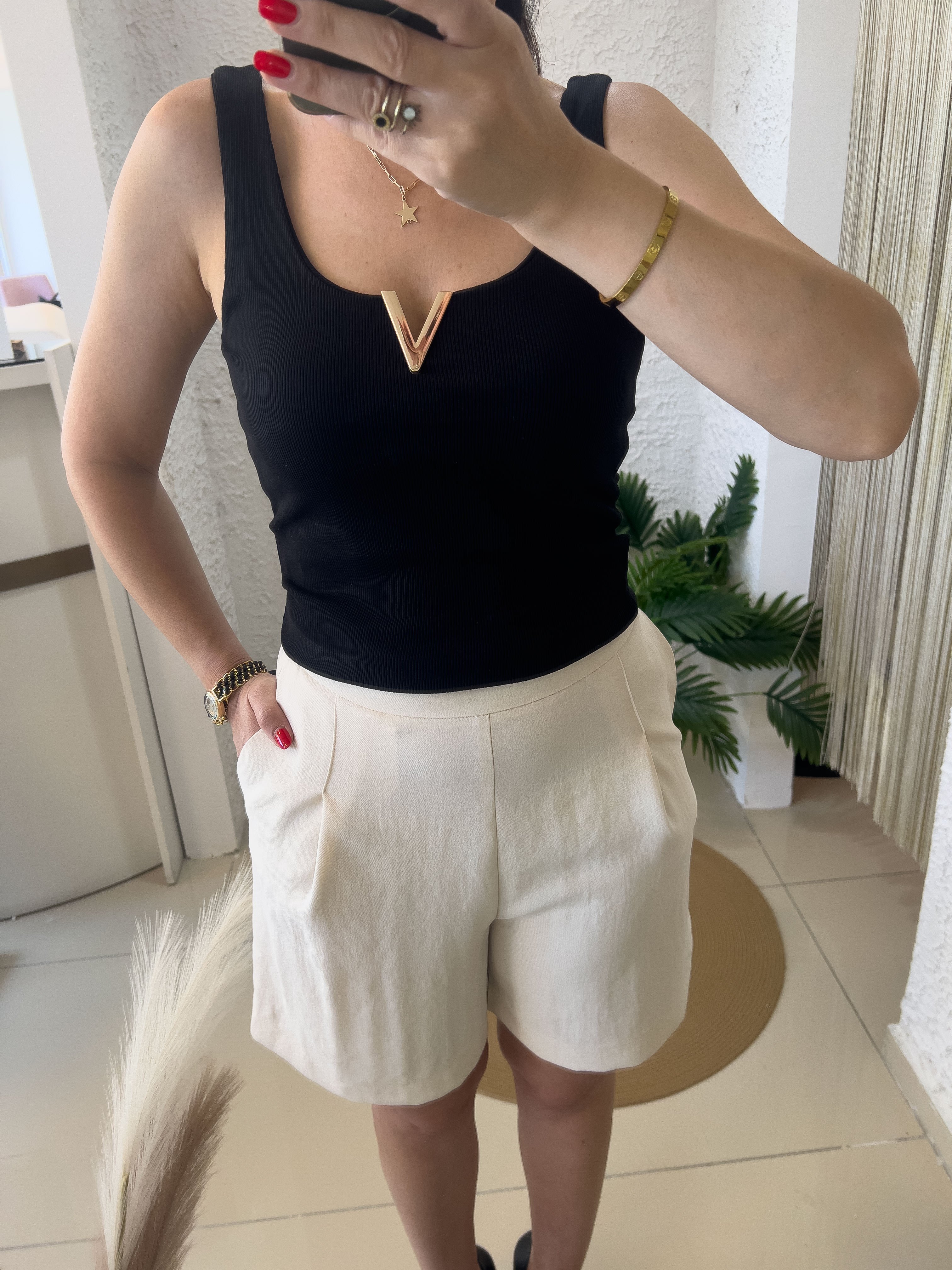 BEJ ŞORT