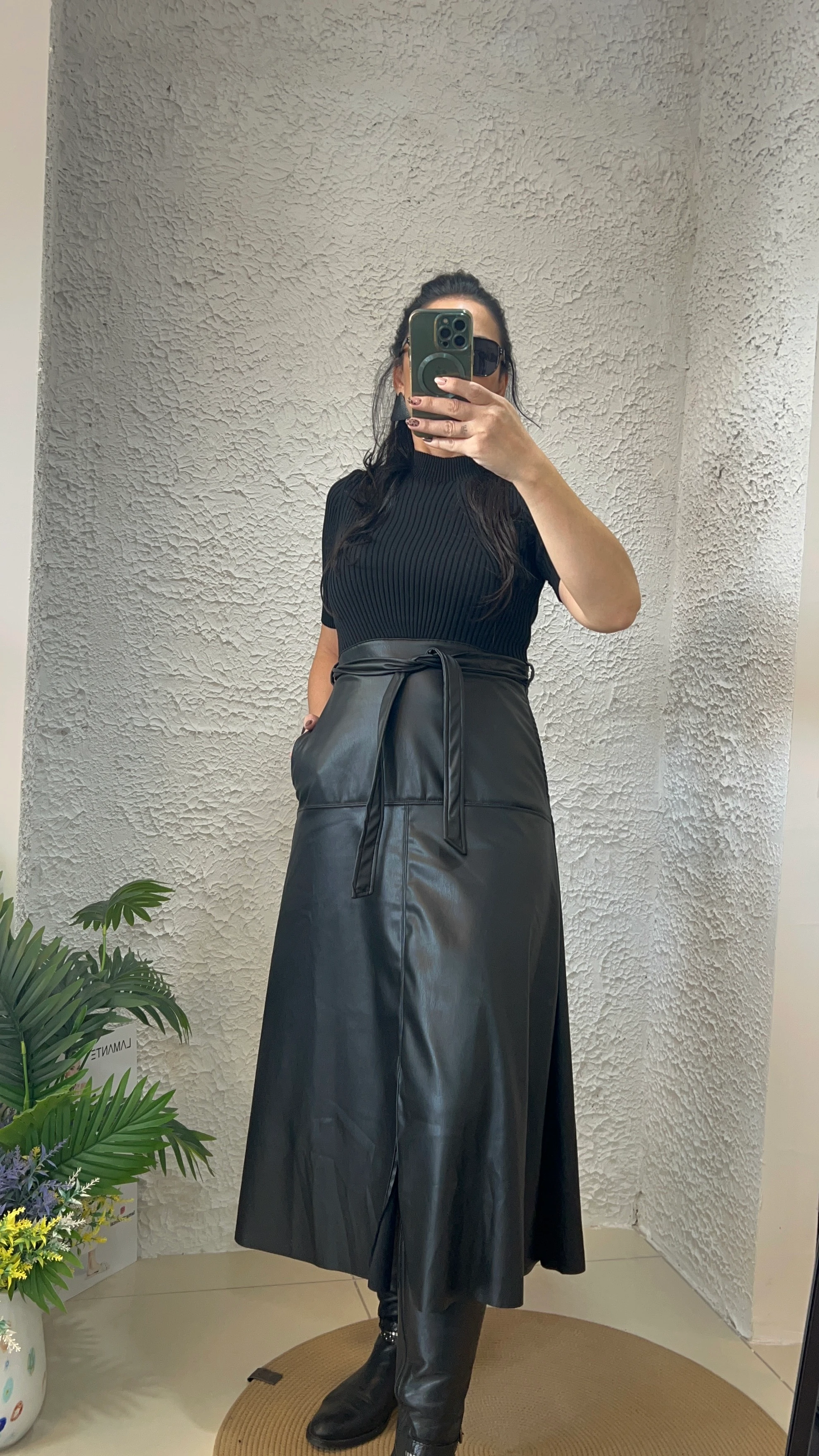 Siyah Deri Etekli Elbise