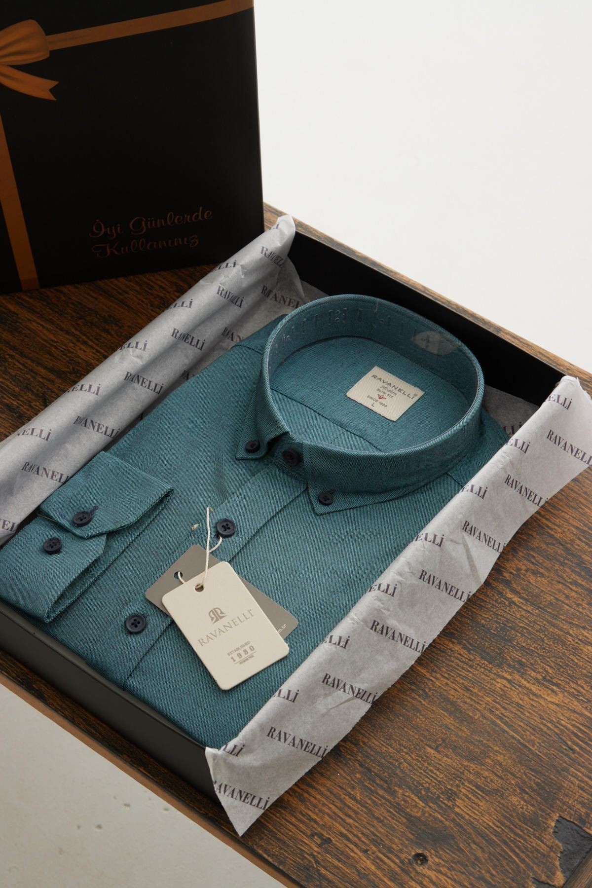 Vessmen Bordo Dar Kesim Slim Fit Yaka Düğmeli Uzun Kol Erkek Gömlek