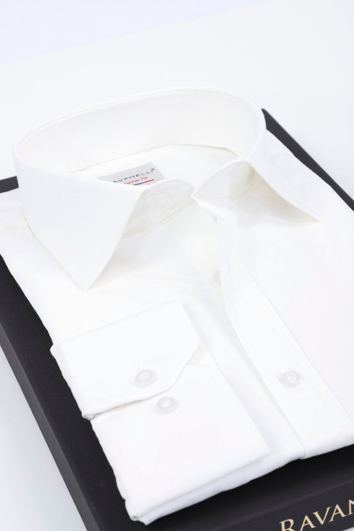 Beyaz Slim Fit Gömlek