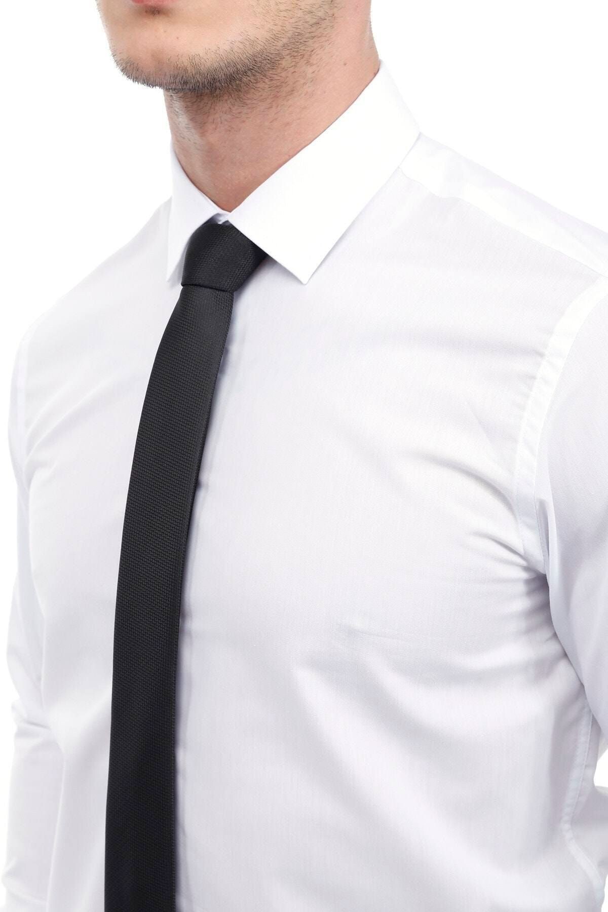 Beyaz Extra Slim Fit Uzun Kol Erkek Gömlek