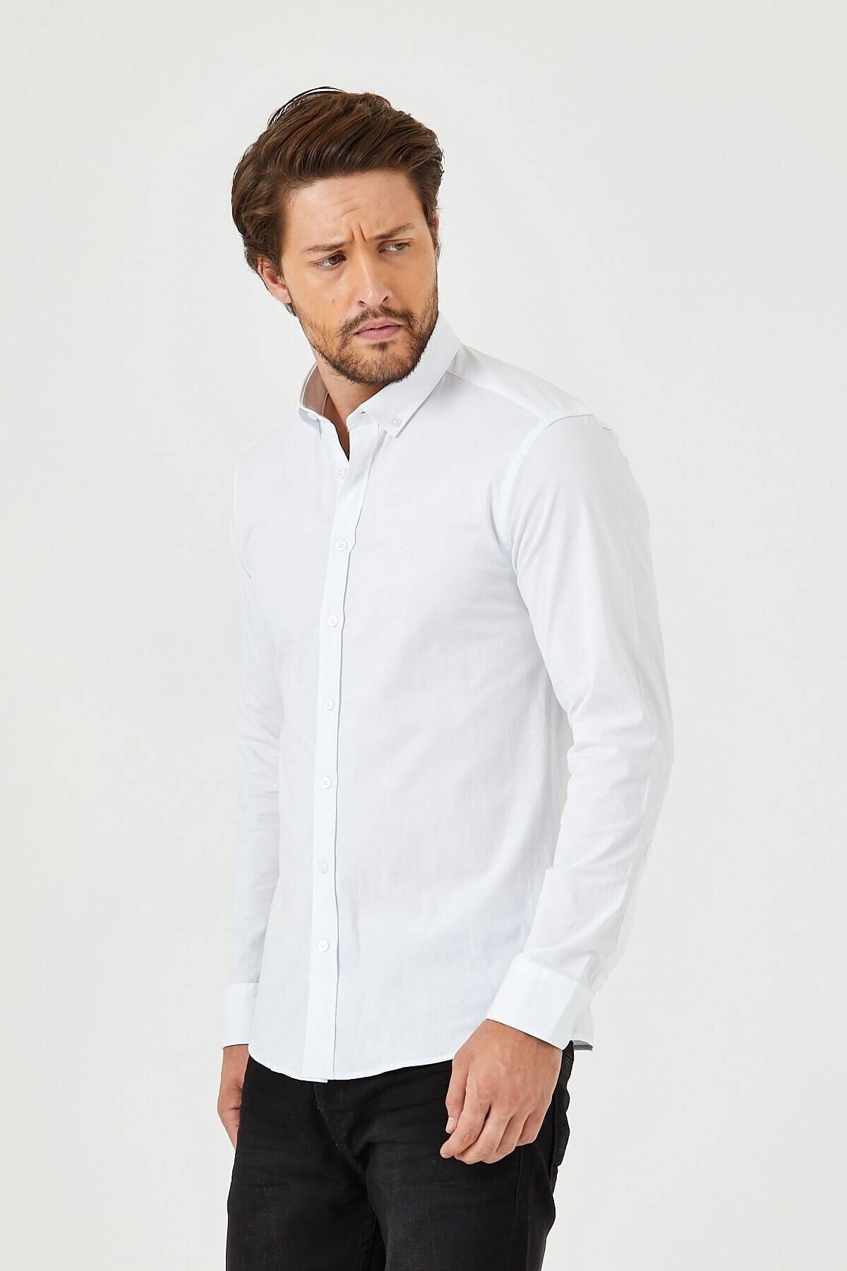 Beyaz Slim Fit Uzun Kol Gömlek